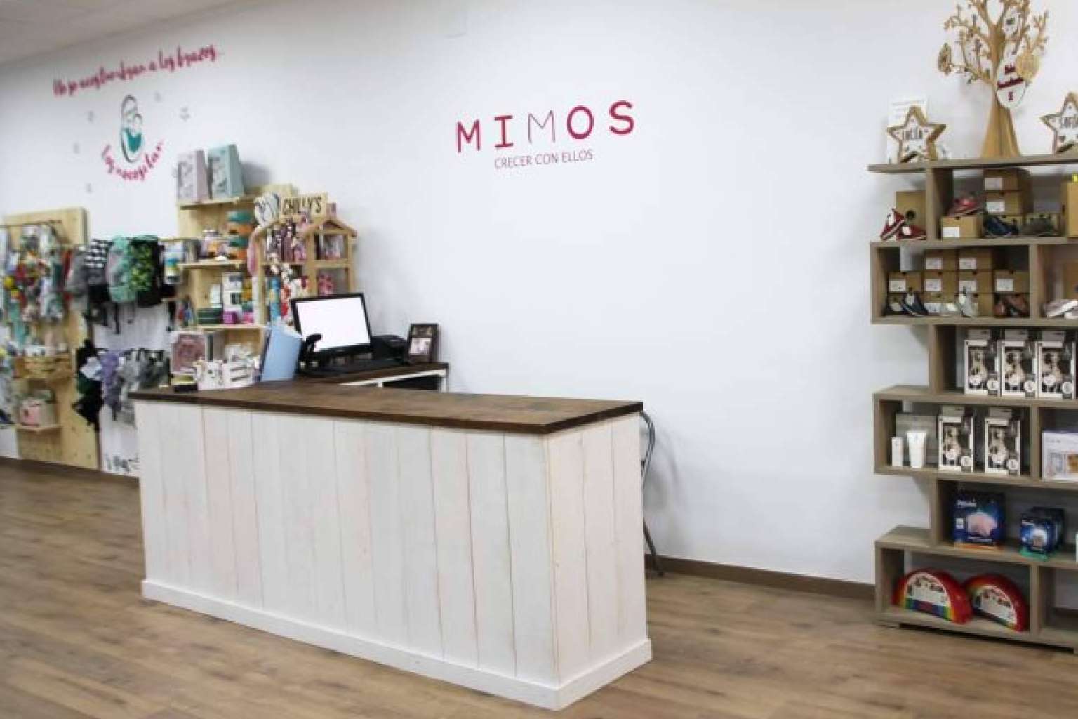 Mimos es una tienda para bebés en Alicante experta en la crianza consciente