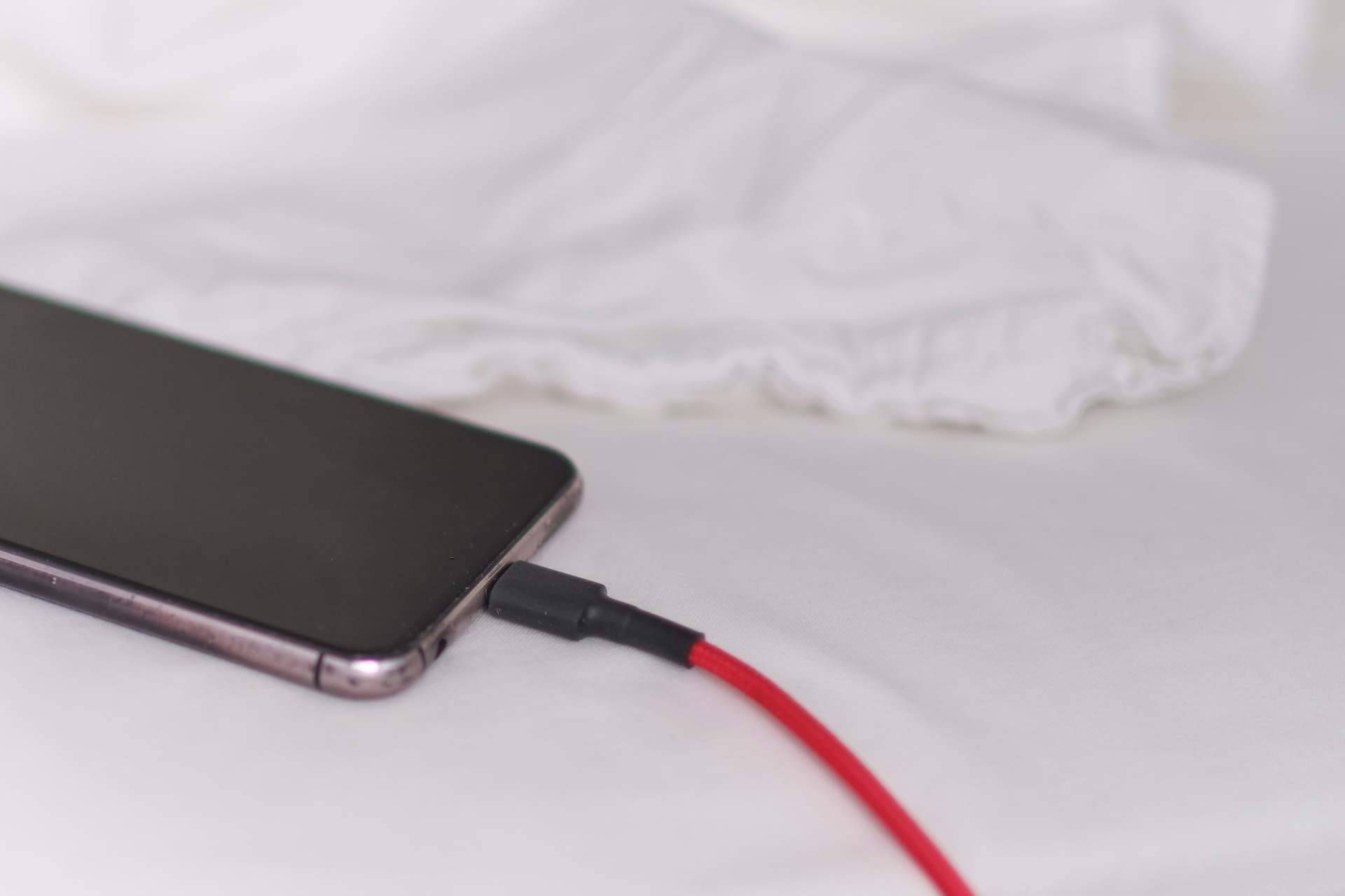 Doctor Móviles, cómo afecta la obsolescencia programada a los móviles