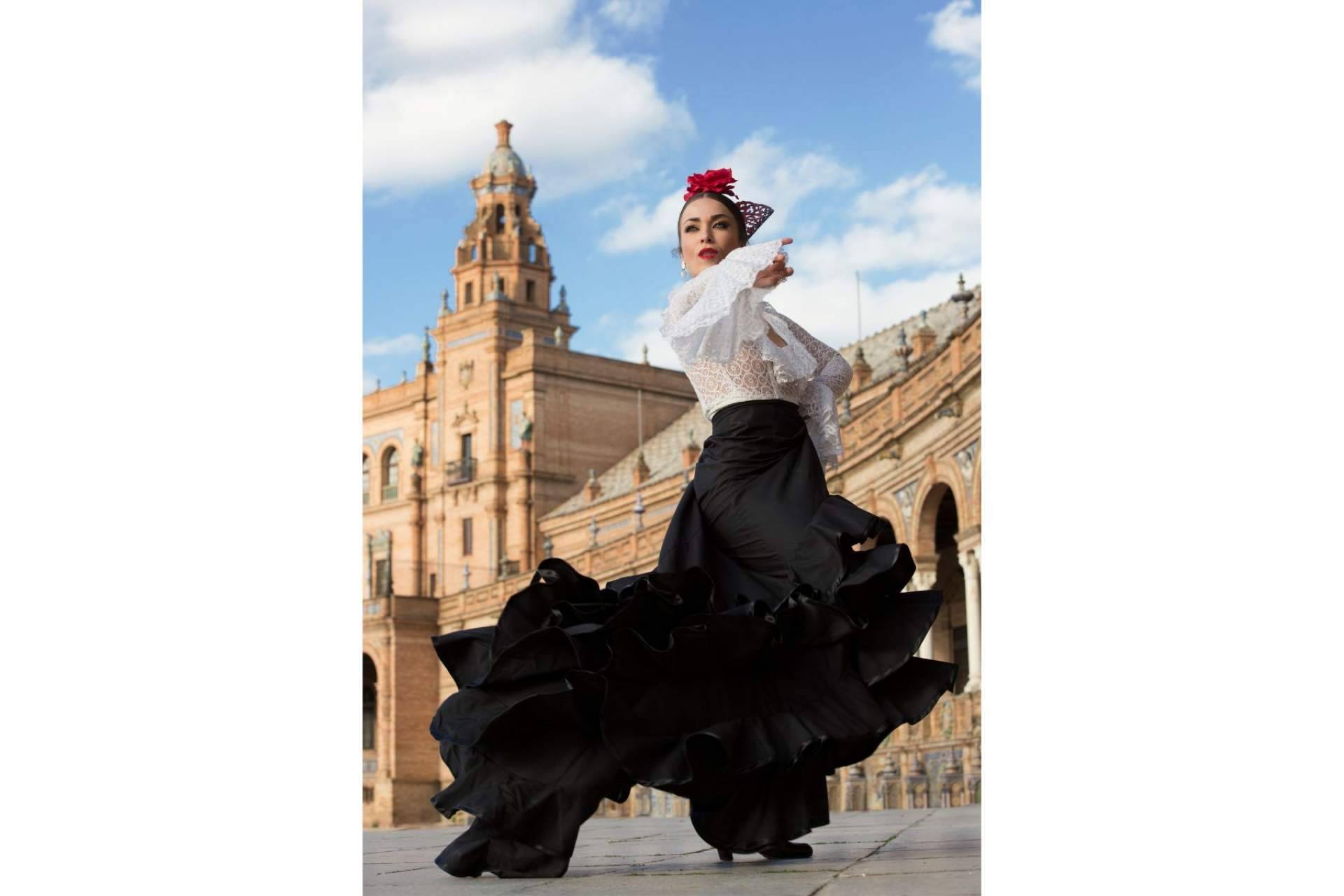 ¿Cuáles son las tendencias en trajes de flamenca 2023 con Viva La Feria?