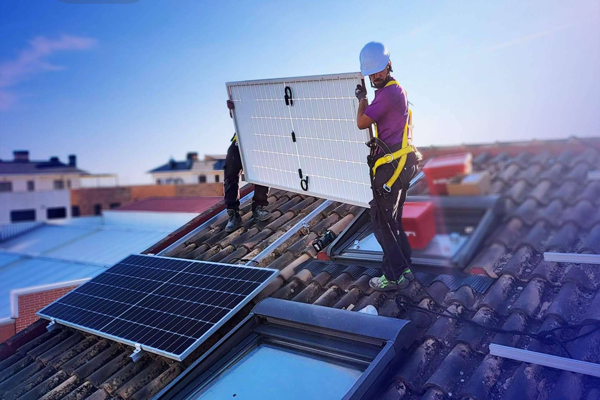 Escoger a Grupo MQ en energía solar