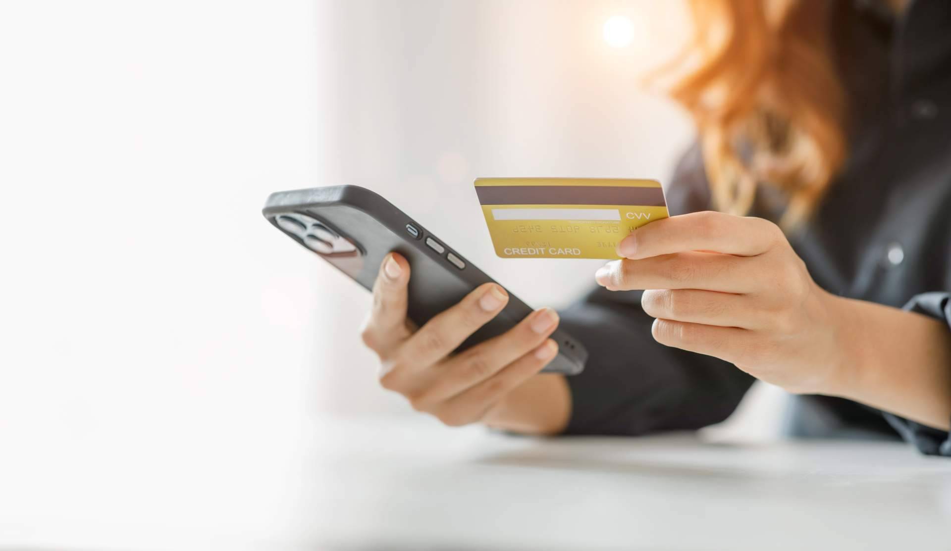 PAYbyCALL, plataforma para pagar con tarjeta por teléfono