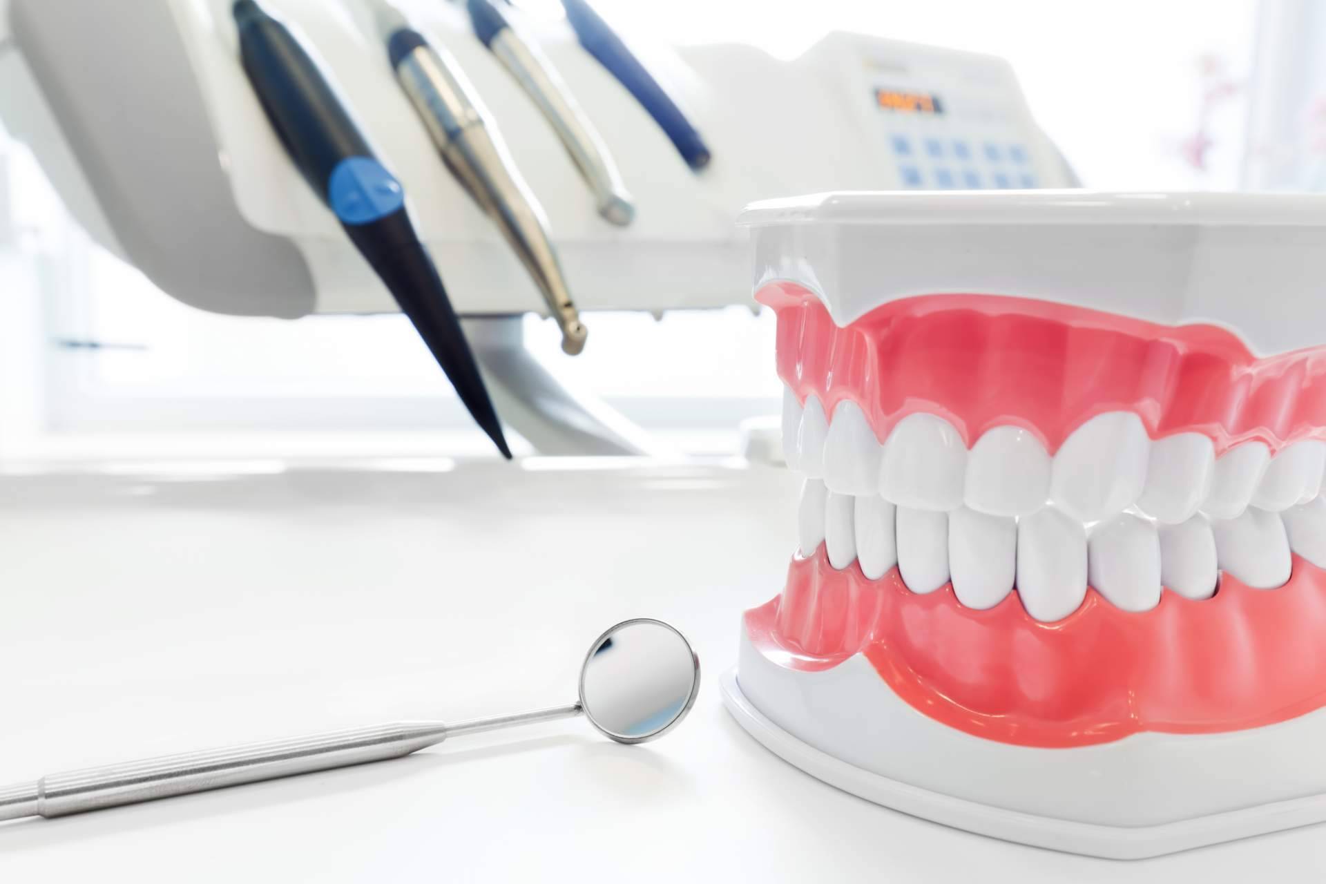 La importancia del correcto mantenimiento de los instrumentos odontológicos, por Star Dent
