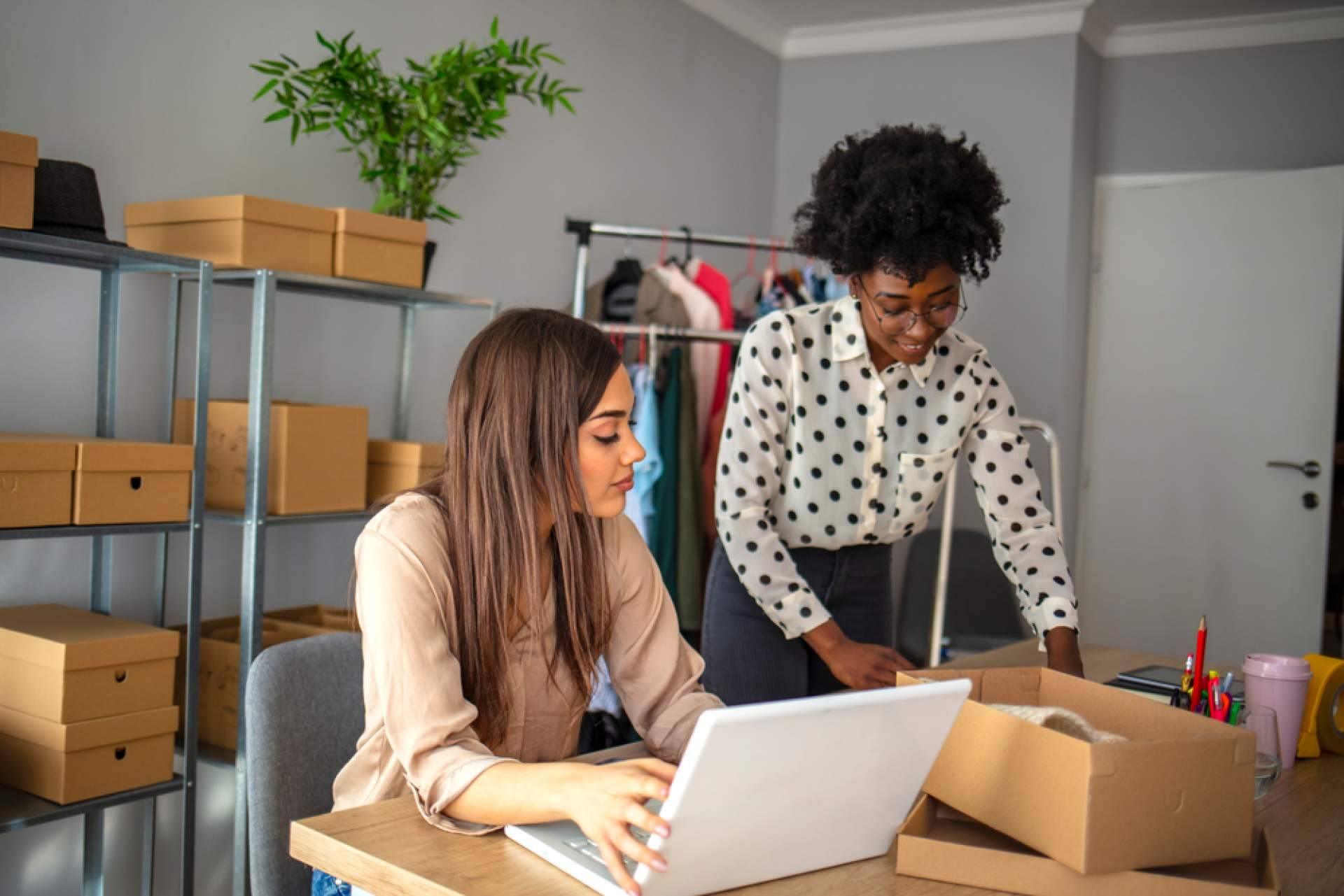 Creación de estrategias para negocios online, con RelajaTec
