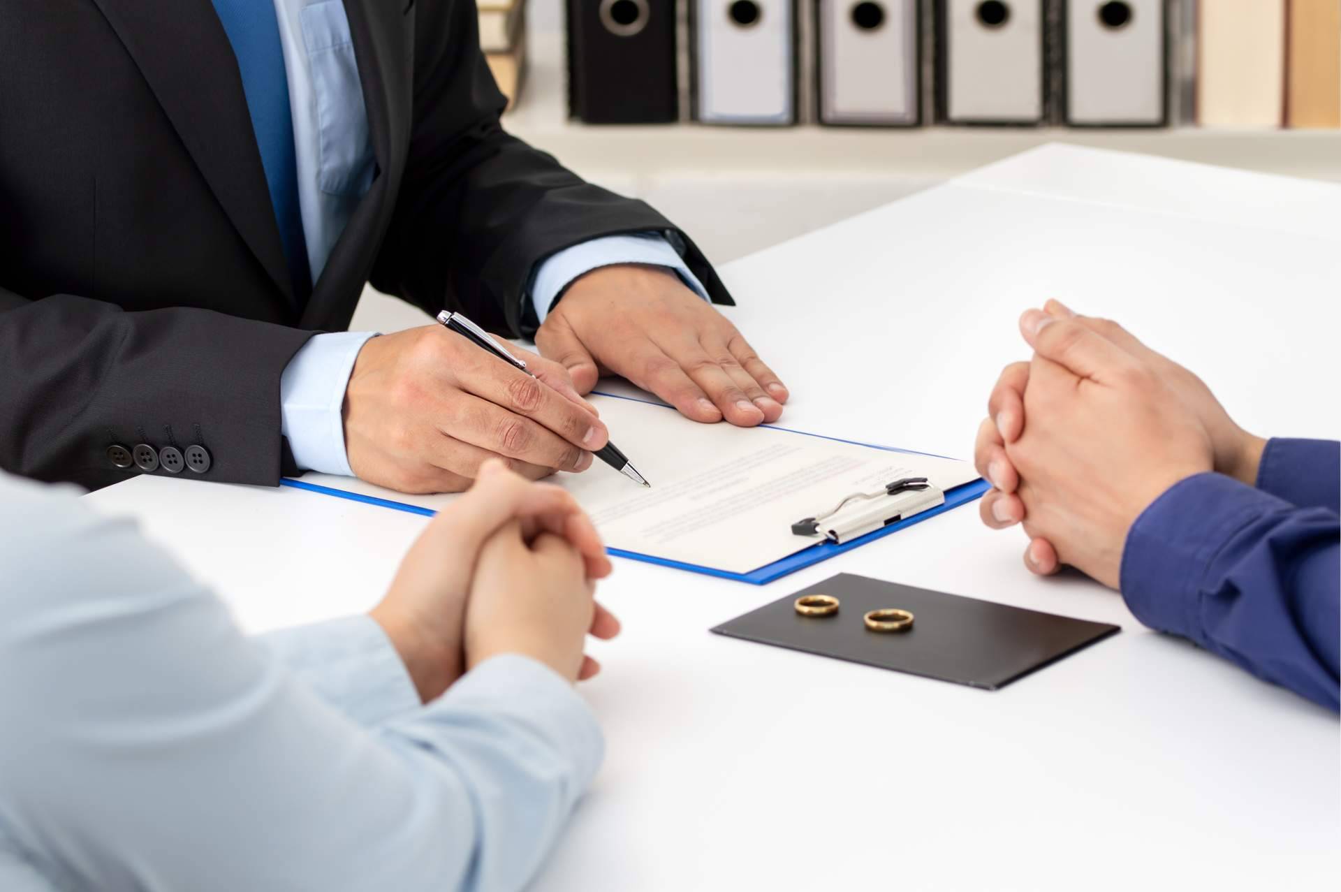 Abogados María Girona y sus servicios con los Abogados de Familia en Madrid