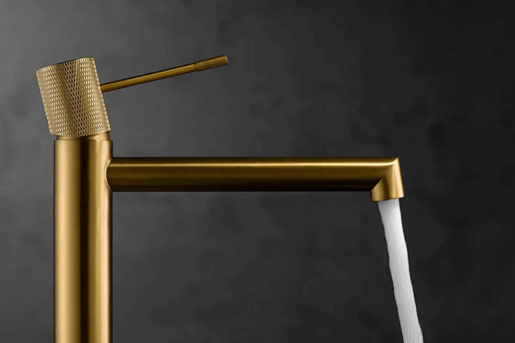 Las múltiples opciones en grifería de baños de Varobath