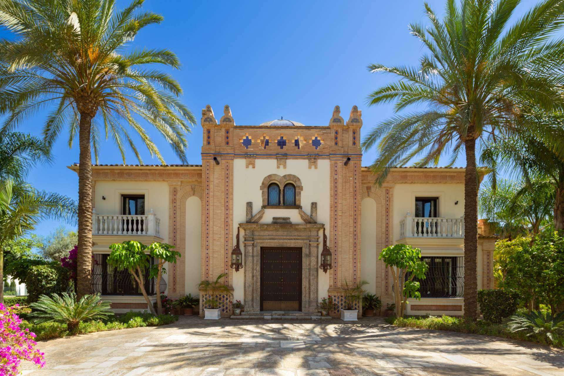 Comprar una residencia de lujo en Marbella es más sencillo con el asesoramiento de Zeuthen & Company