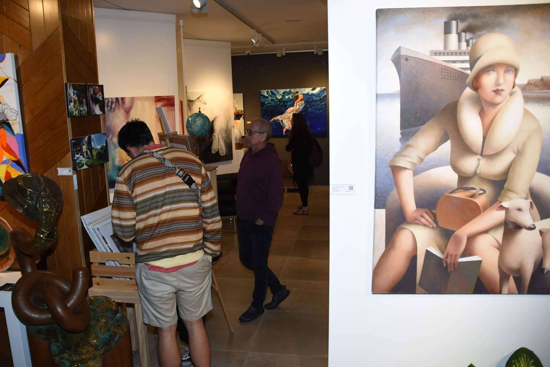 ¿Dónde encontrar una galería de arte que incluya distintos estilos artísticos? Lanzarote ART Gallery