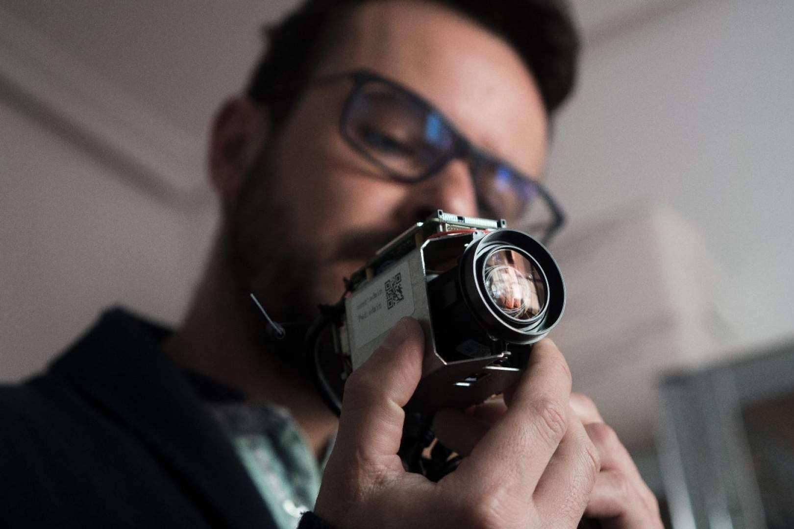 Espiando.es es la compañía que ha revolucionado el sector de la vigilancia y el espionaje