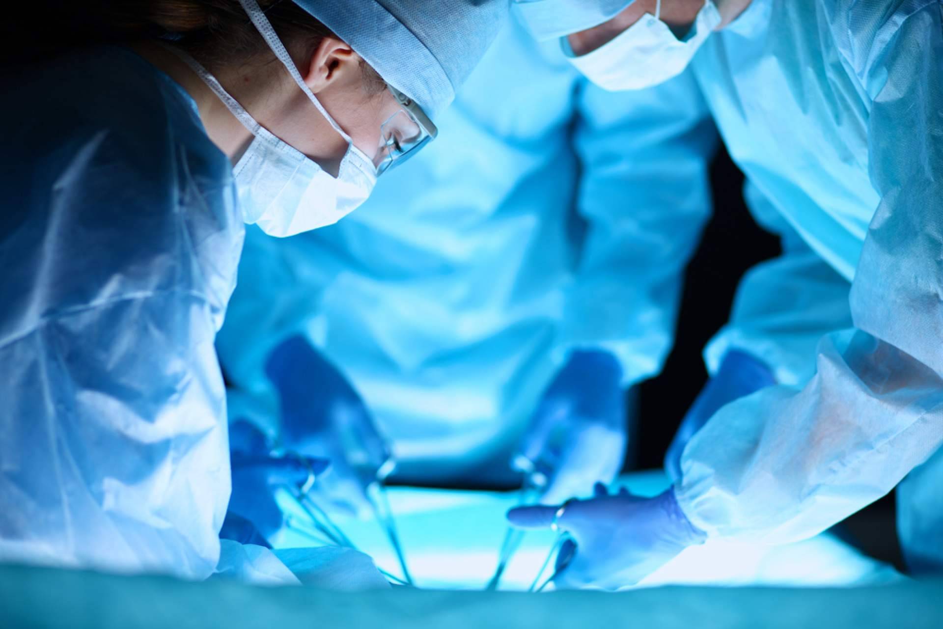 Cirugía del reflujo y la hernia de hiato, con el Dr. Javier Martínez Pascuas