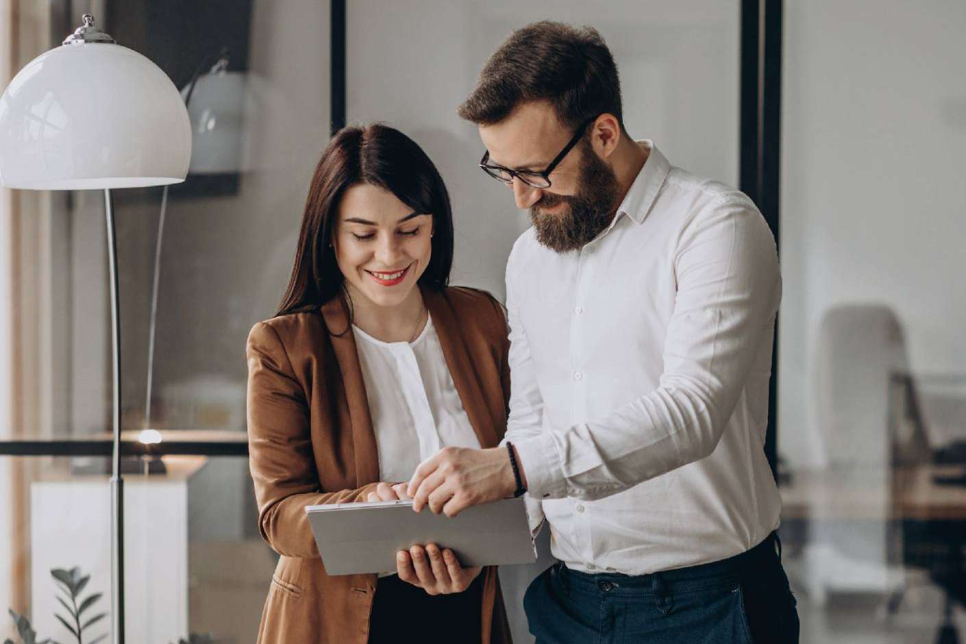 ¿Cómo el SEO local de AXGA puede destacar a sus clientes dentro de su comunidad empresarial?