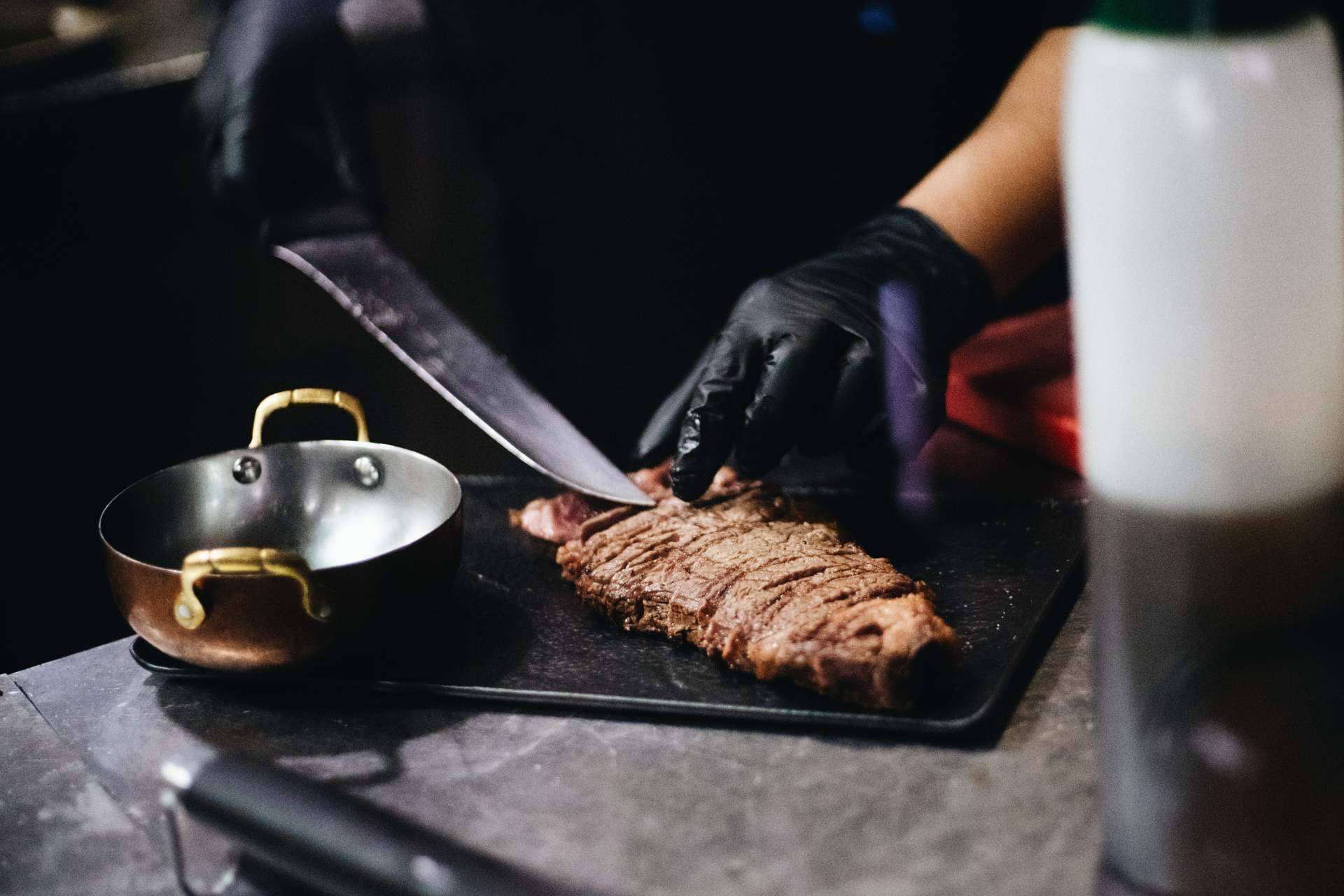 Pagus Pasta y Grill, un restaurante italiano que cuenta con carne fresca en Madrid