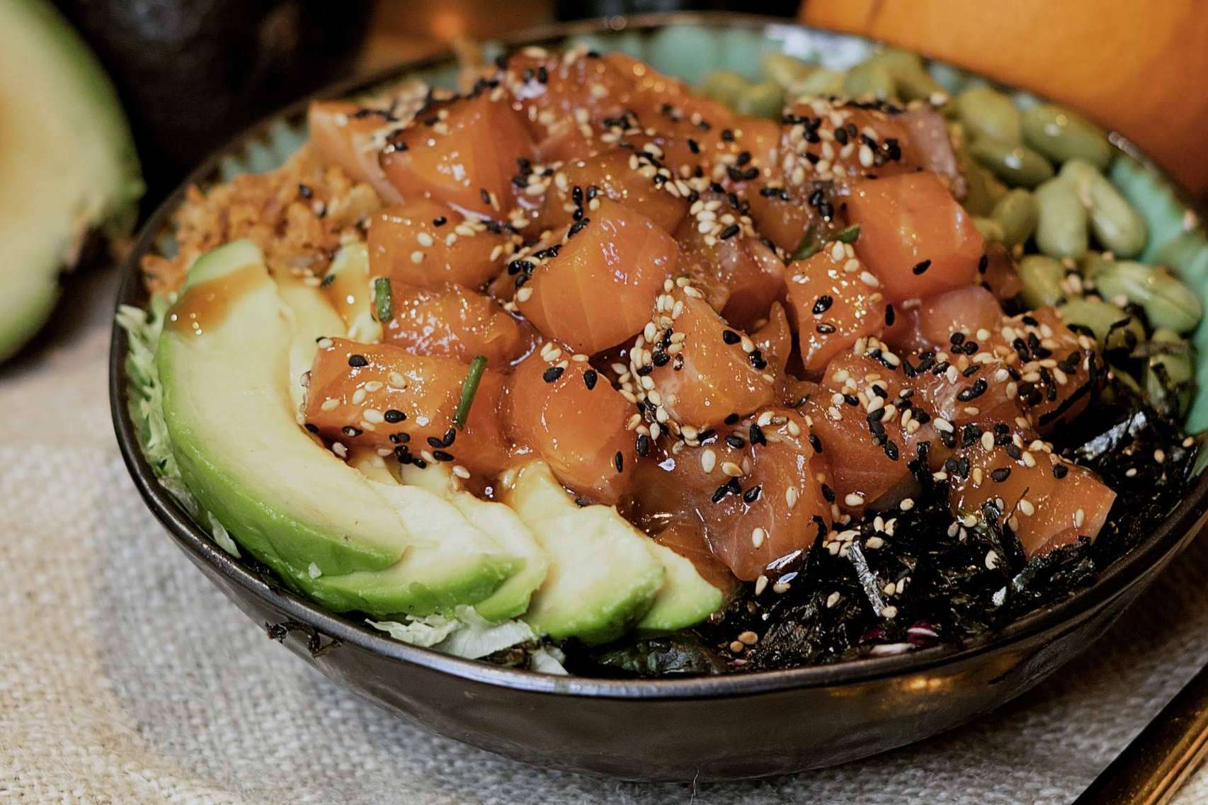 En Madrid se puede probar el poke bowl de la mano de Santa María de la Cabeza