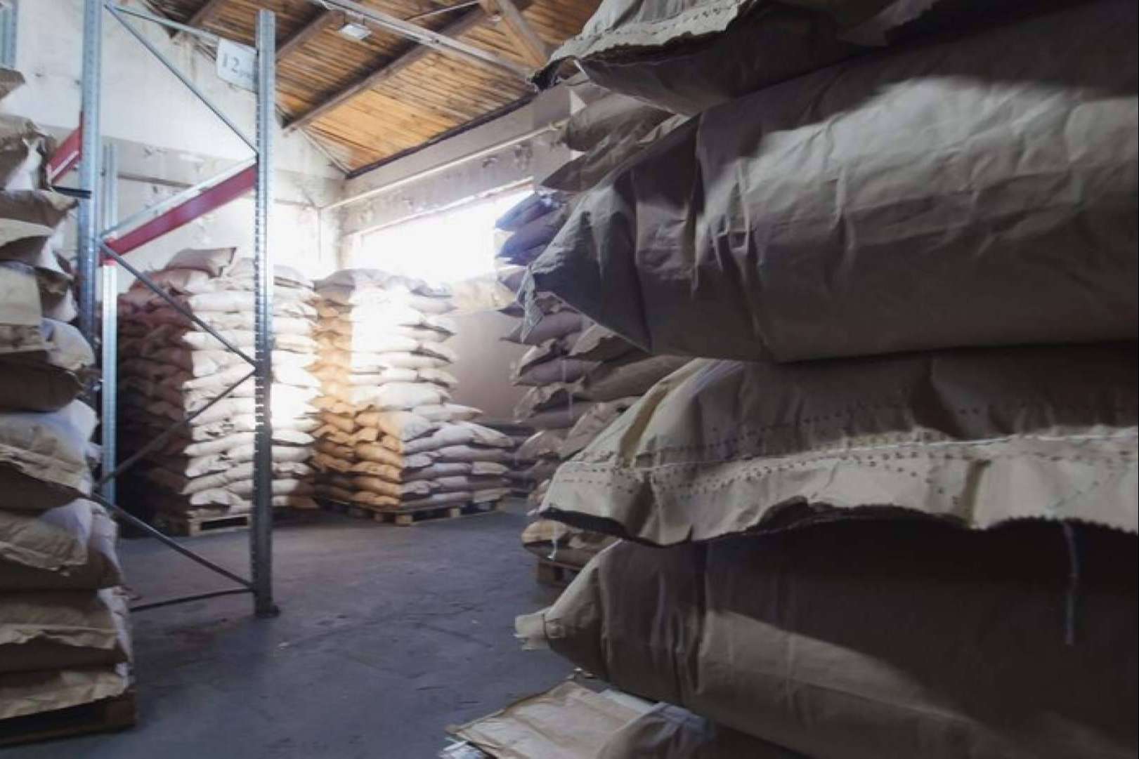 Ventajas de utilizar sacos de rafia en agricultura y ganadería