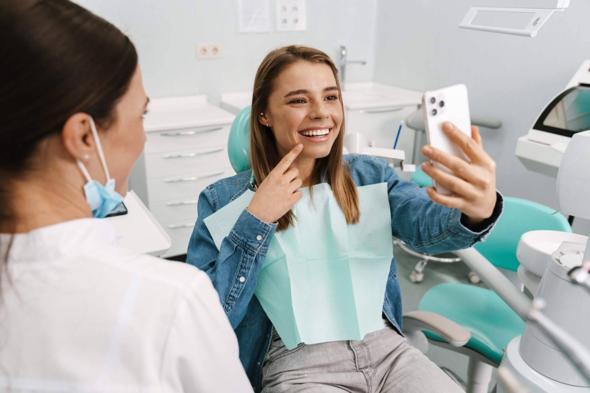 La importancia de acudir al dentista de forma preventiva, con la clínica ResidentLive