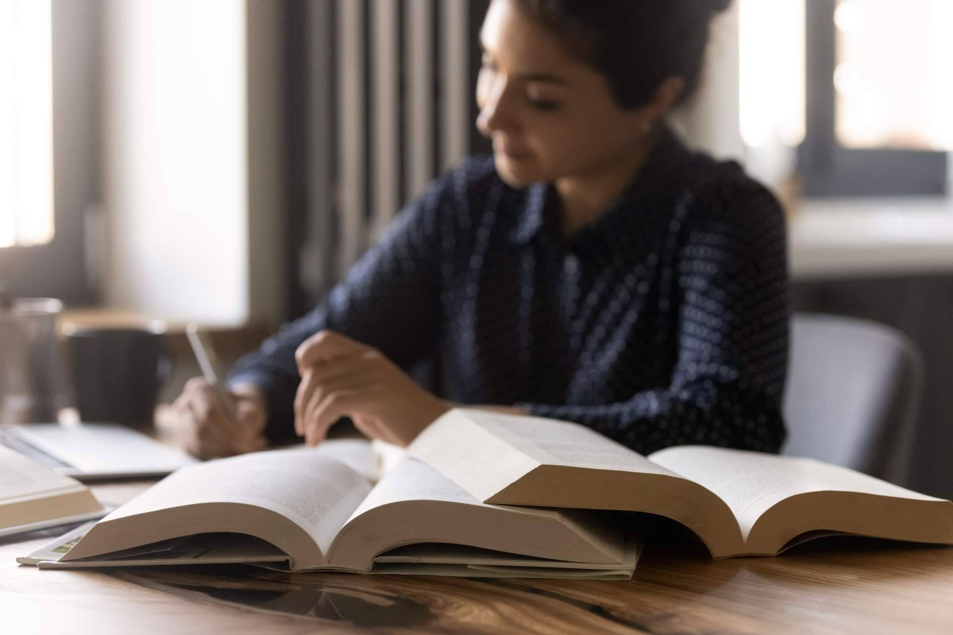 Escuela de la Memoria organiza un seminario en directo para enseñar a opositores cómo estudiar rápido y bien