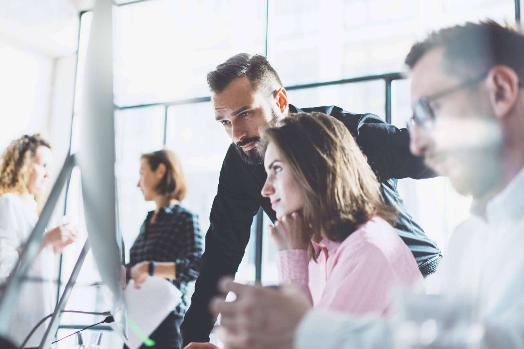 ¿Por qué es una gran oportunidad para las empresas ofrecer prácticas para estudiantes?