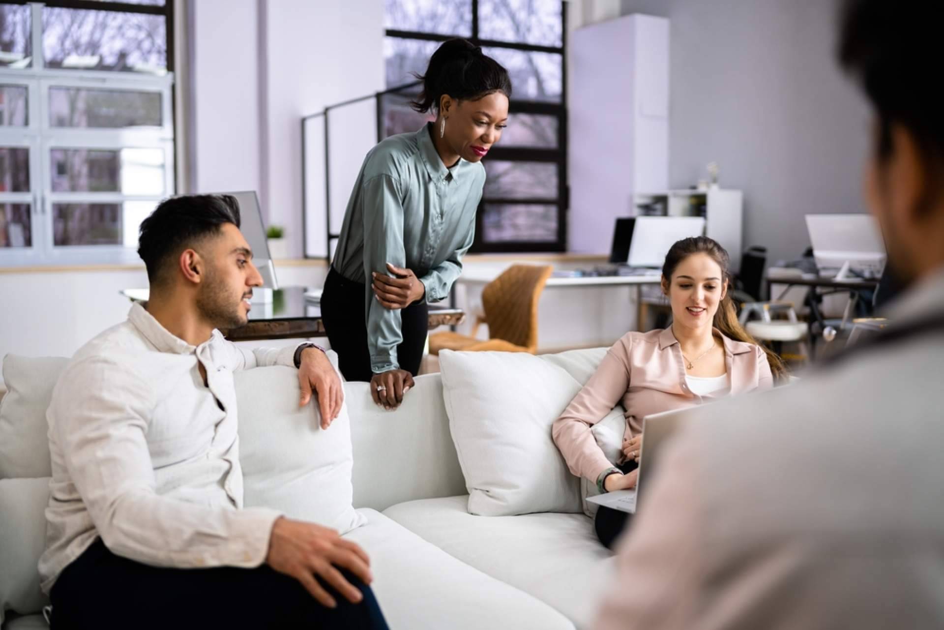 Al nómada digital que quiera instalarse en España para teletrabajar, COliving Hotel se lo pone fácil