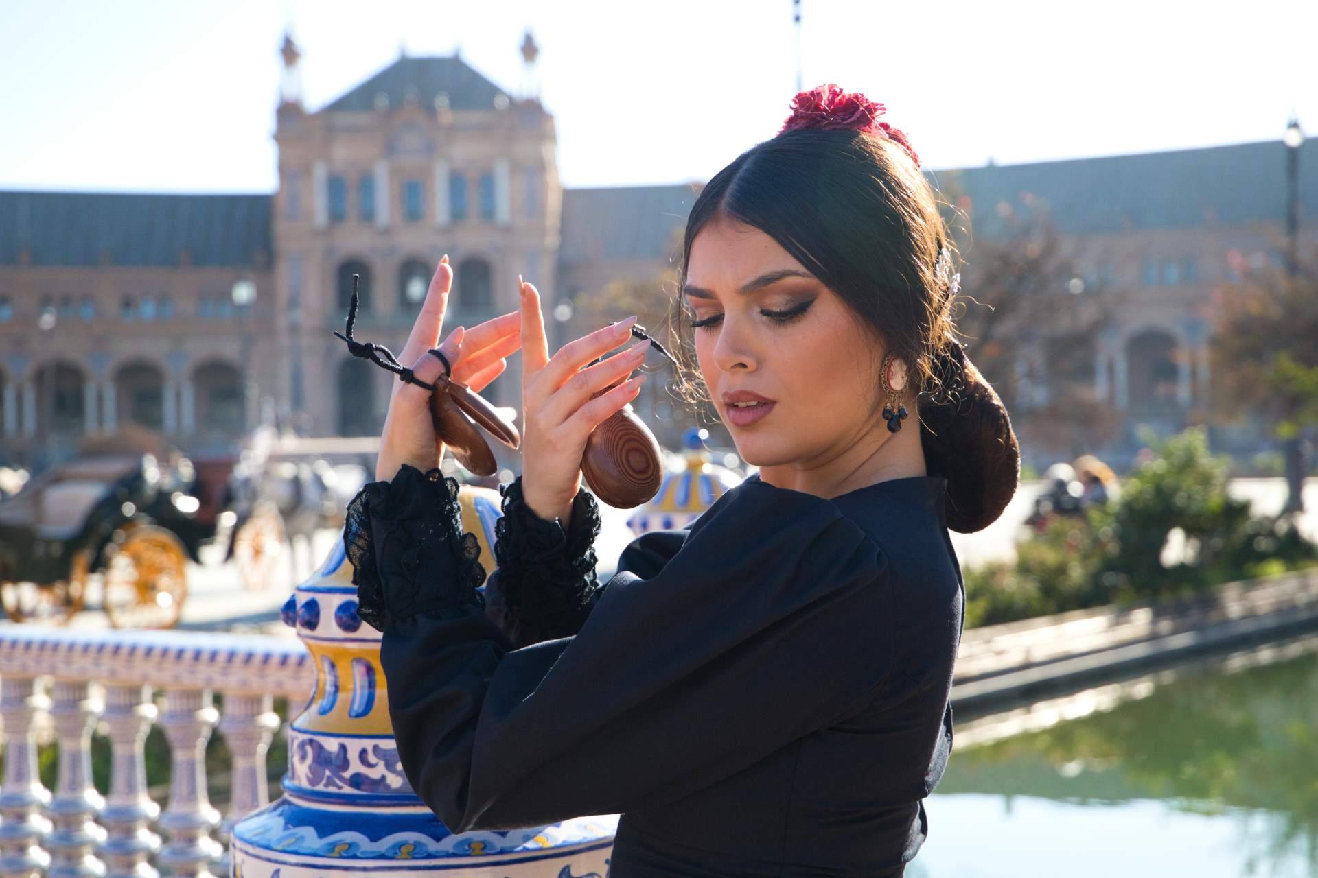 Los pendientes de flamenca para lucir en la Feria 2023, por Viva la Feria