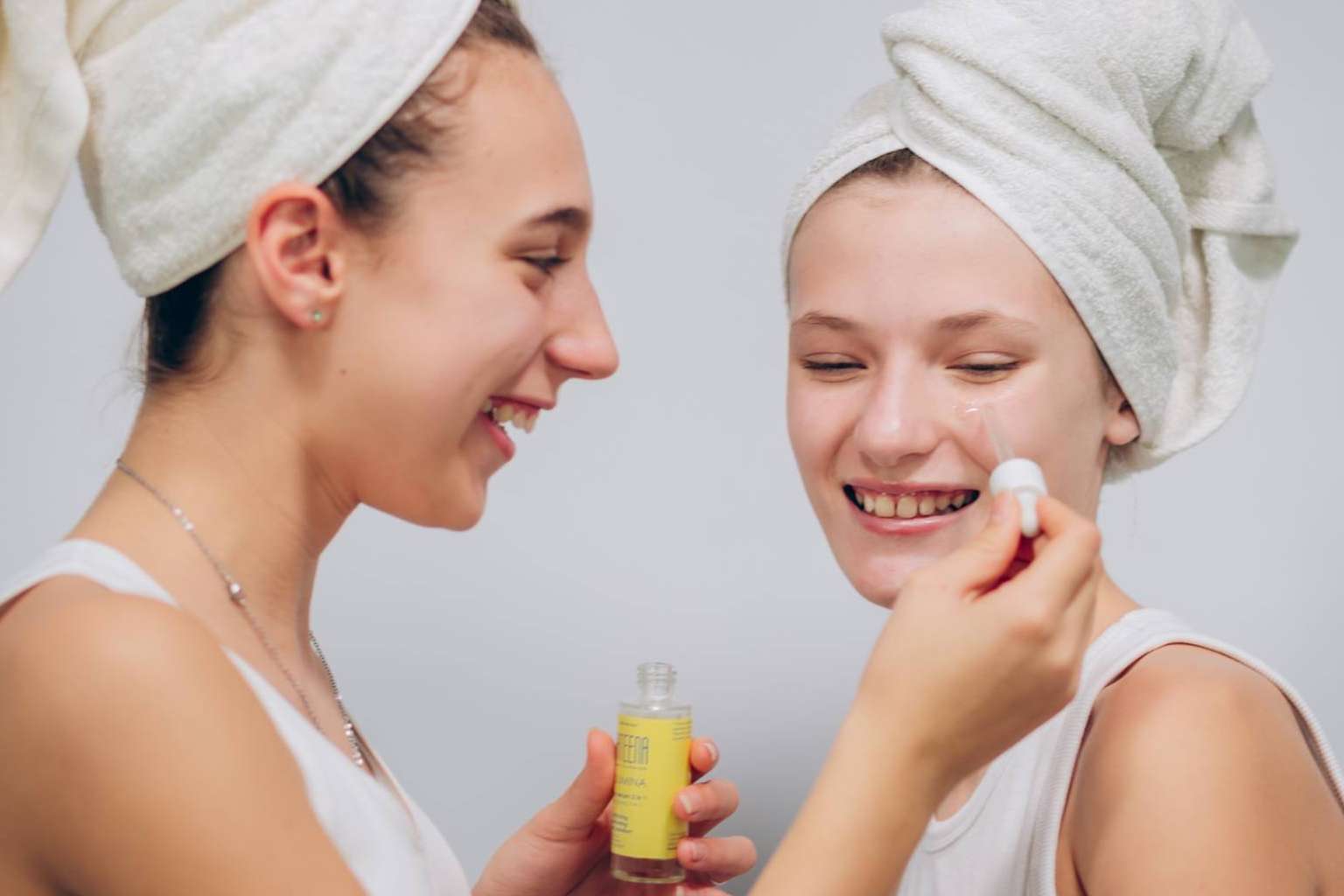Illumina day serum de Nateena, el sérum que aporta brillo e hidratación