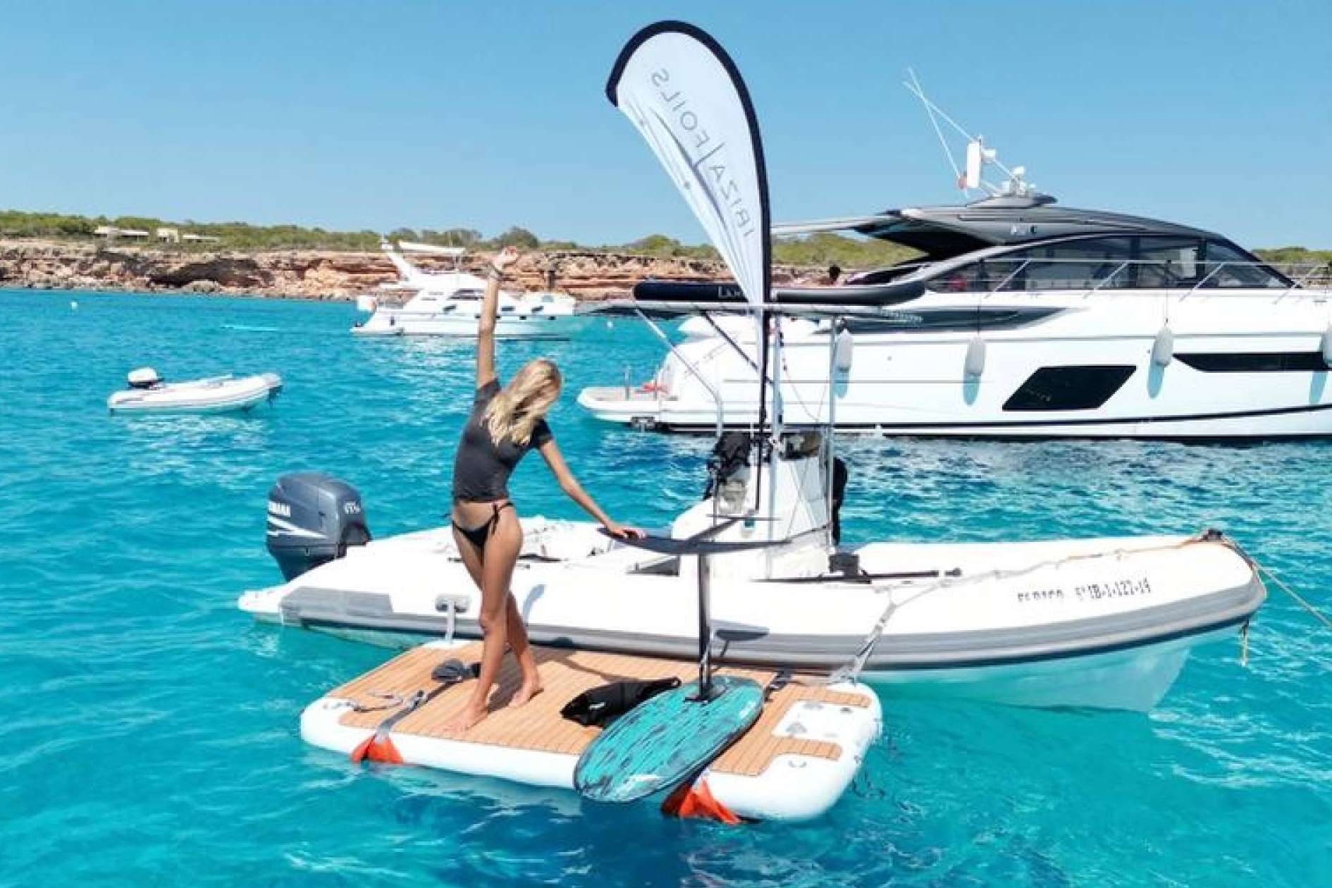 Alquiler de eFoil en Ibiza para disfrutar del verano de una forma divertida