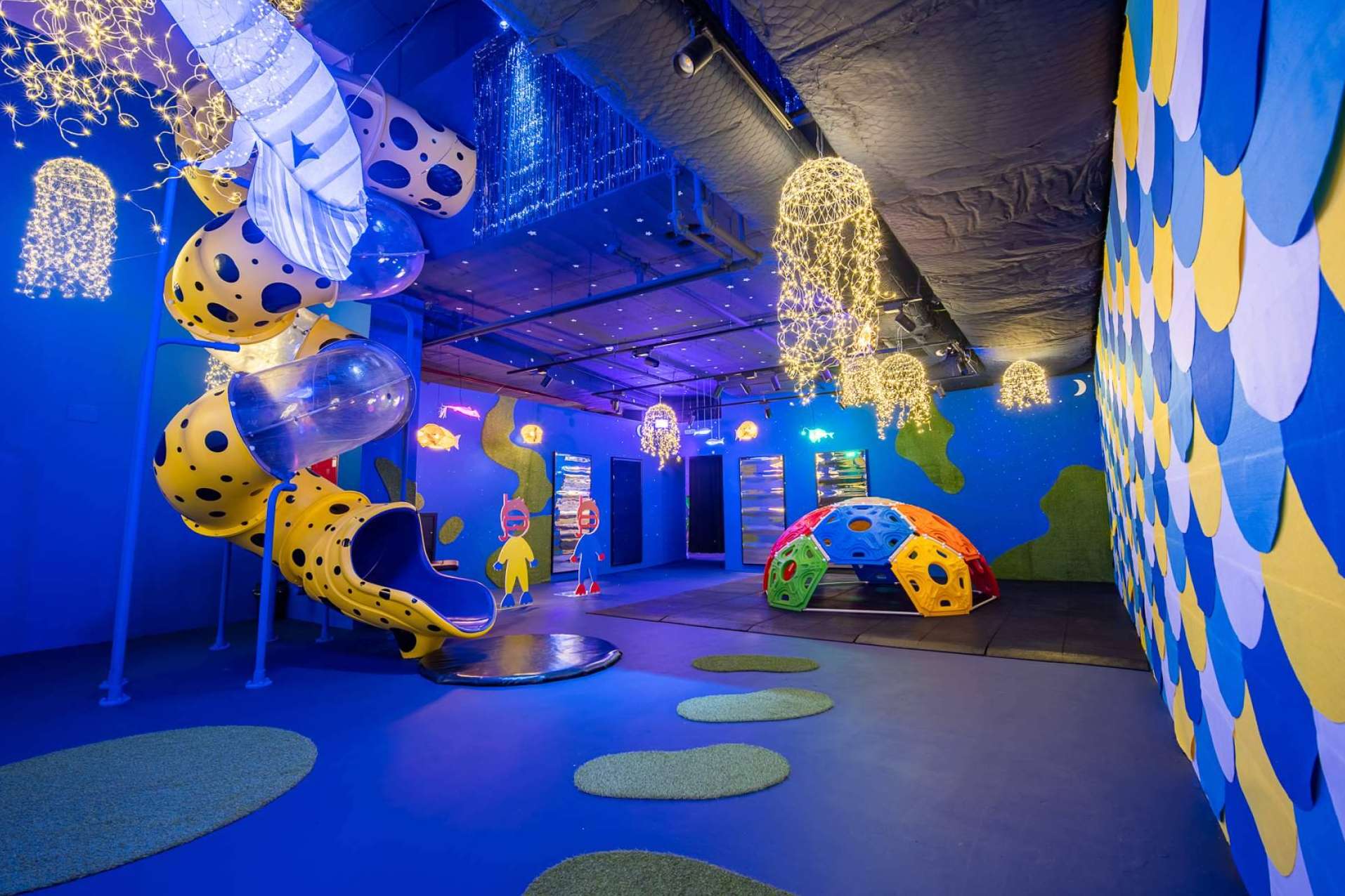 Todo sobre 'Oceanic Dream', la nueva sala de Sweet Space diseñada por Álex Briones y Bárbara Chapartegui