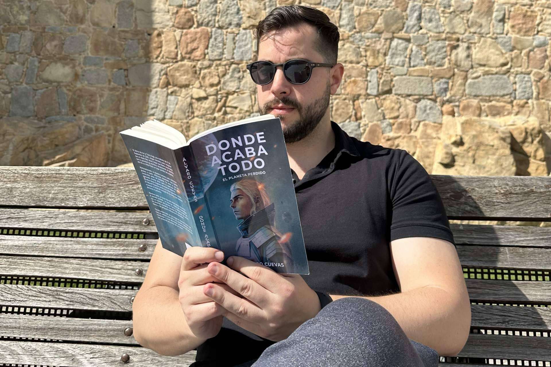 'Donde acaba todo. El planeta perdido', de Álvaro Cuevas. Una historia de ciencia ficción del futuro de la humanidad