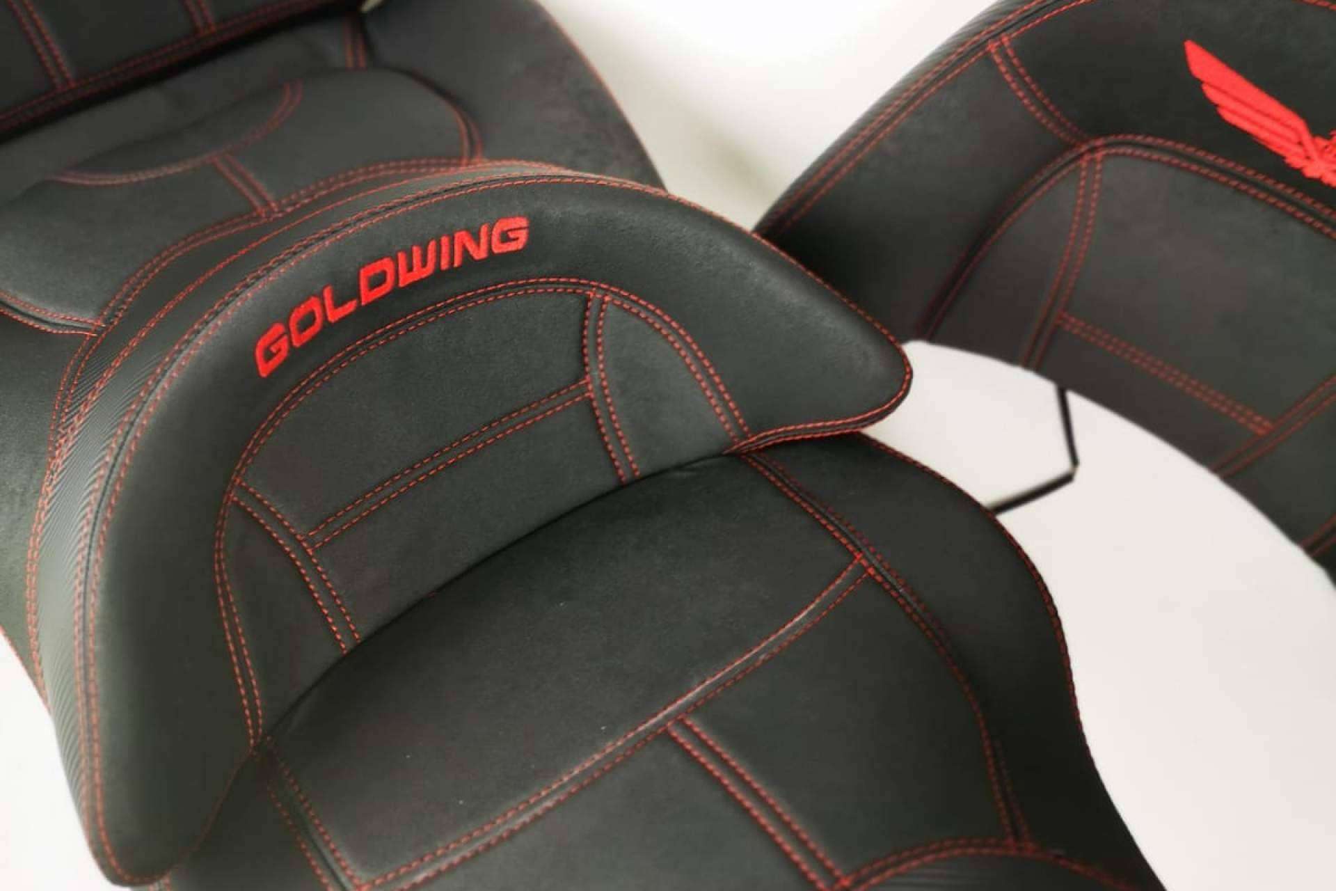 Obtener fundas de asiento de moto personalizadas con JM-FUNDAS