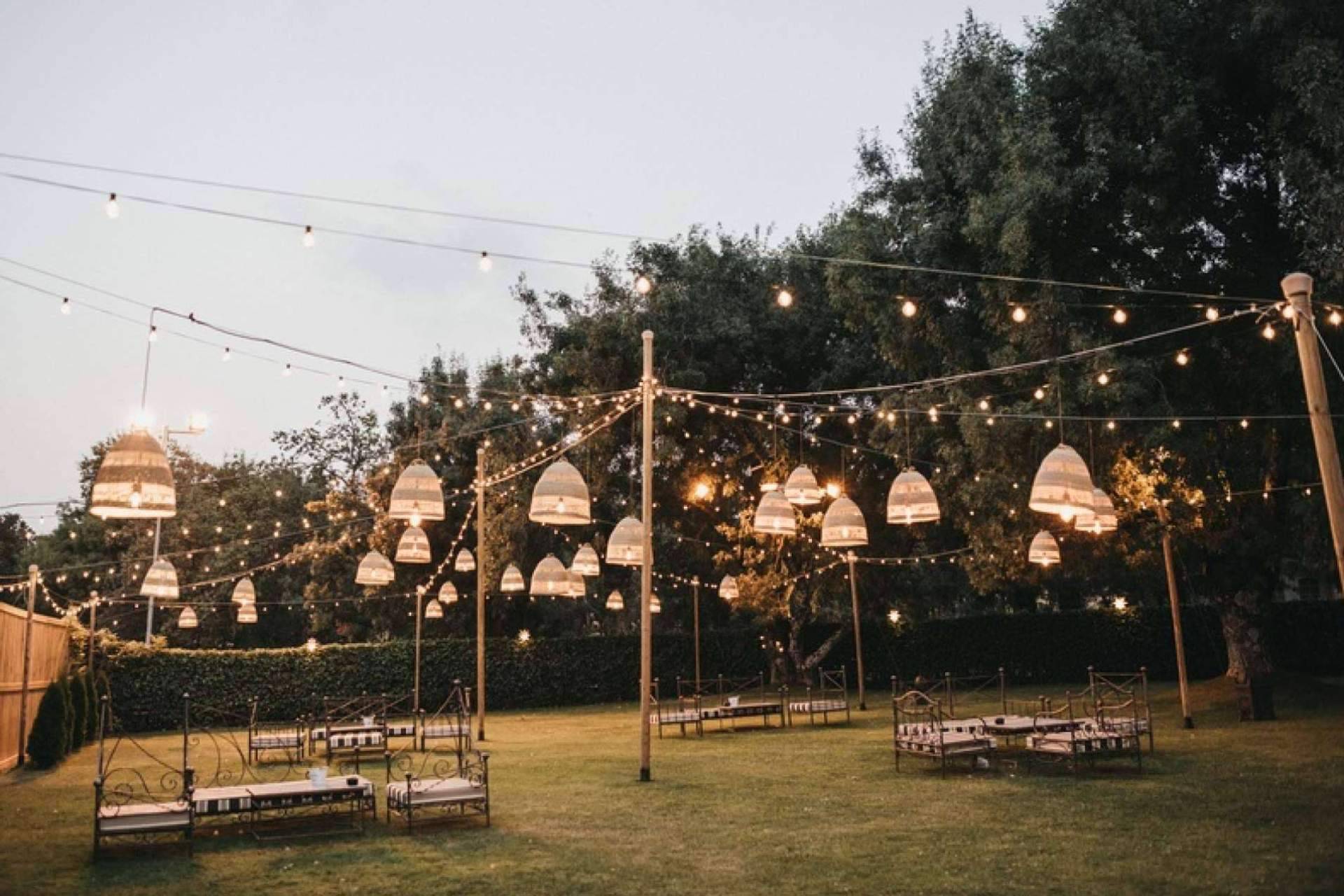 La importancia de la iluminación el día de una boda, de la mano de la finca para bodas Madrid Prados Moros