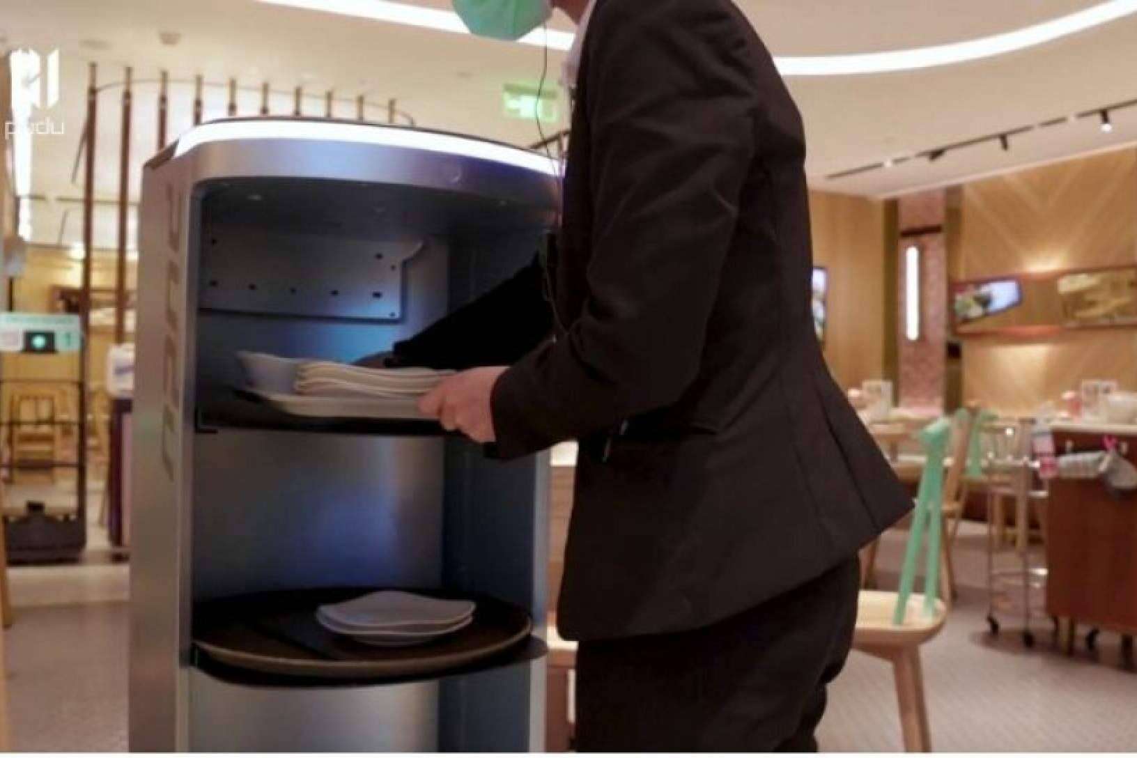 Rentabilidad y eficiencia con el robot camarero para restaurantes
