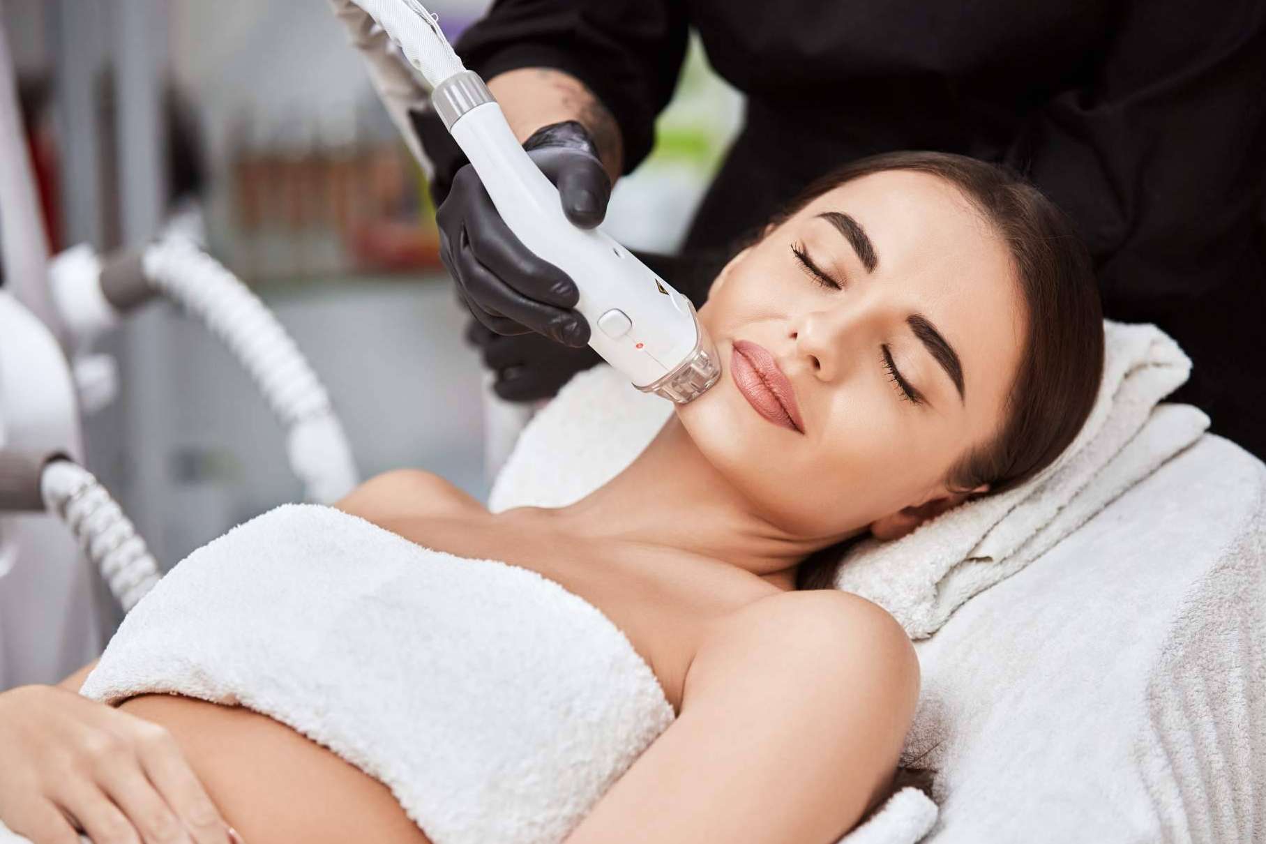 Dermasthetic presenta sus cursos de especialización para médicos que se dedican a la estética