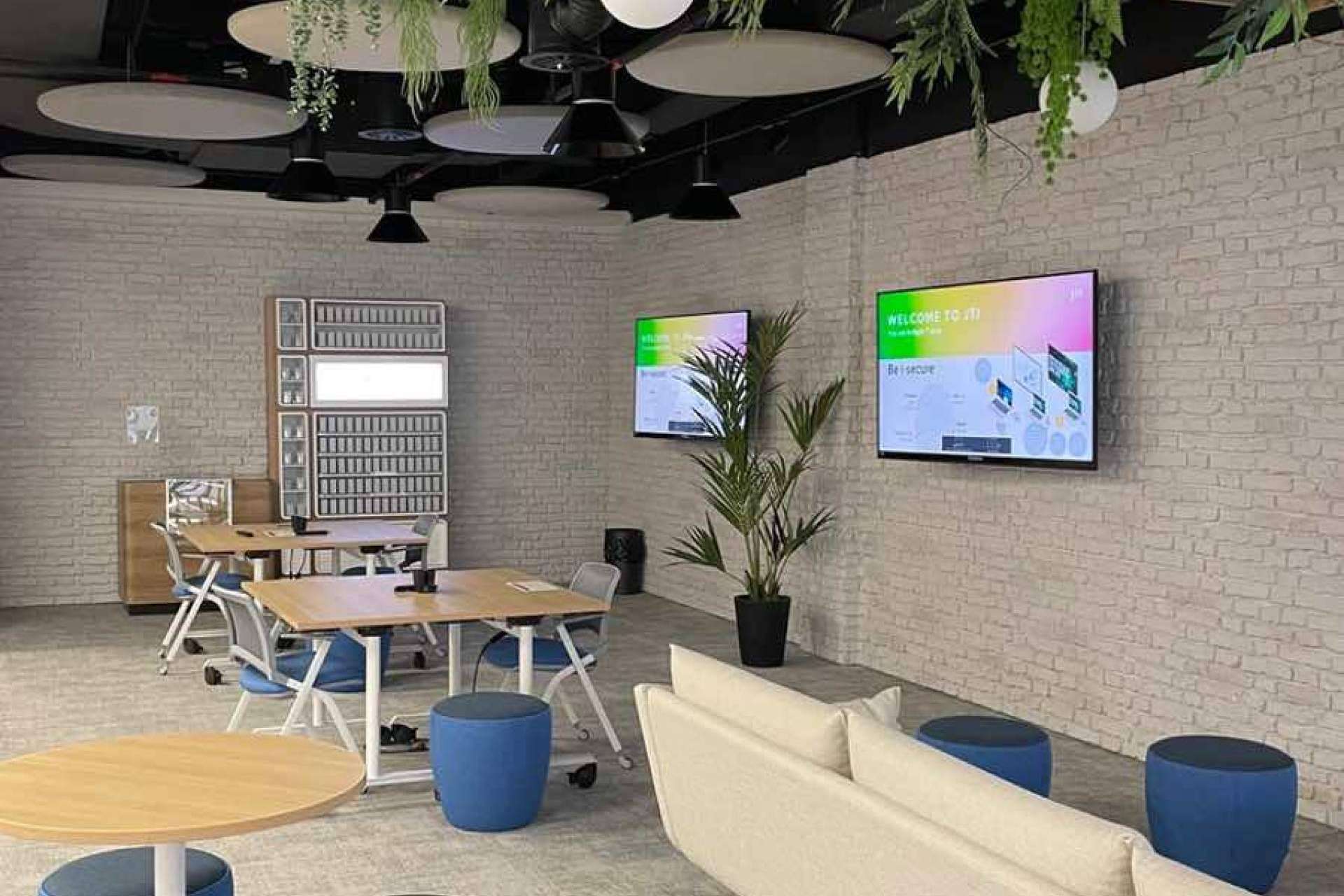 Disfrutar del confort y bienestar acústico de los espacios de coworking y salas de reuniones
