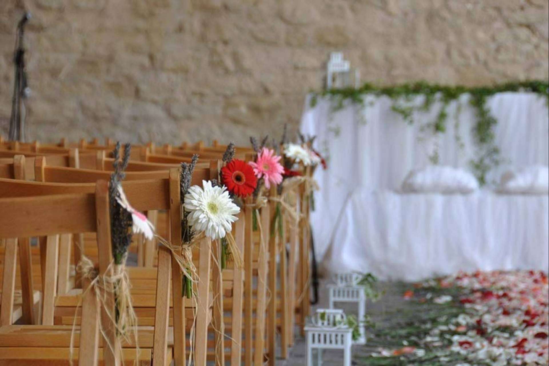 ¿Dónde alquilar sillas y mesas para una celebración?, Fiestas Martinika tiene lo que se necesita
