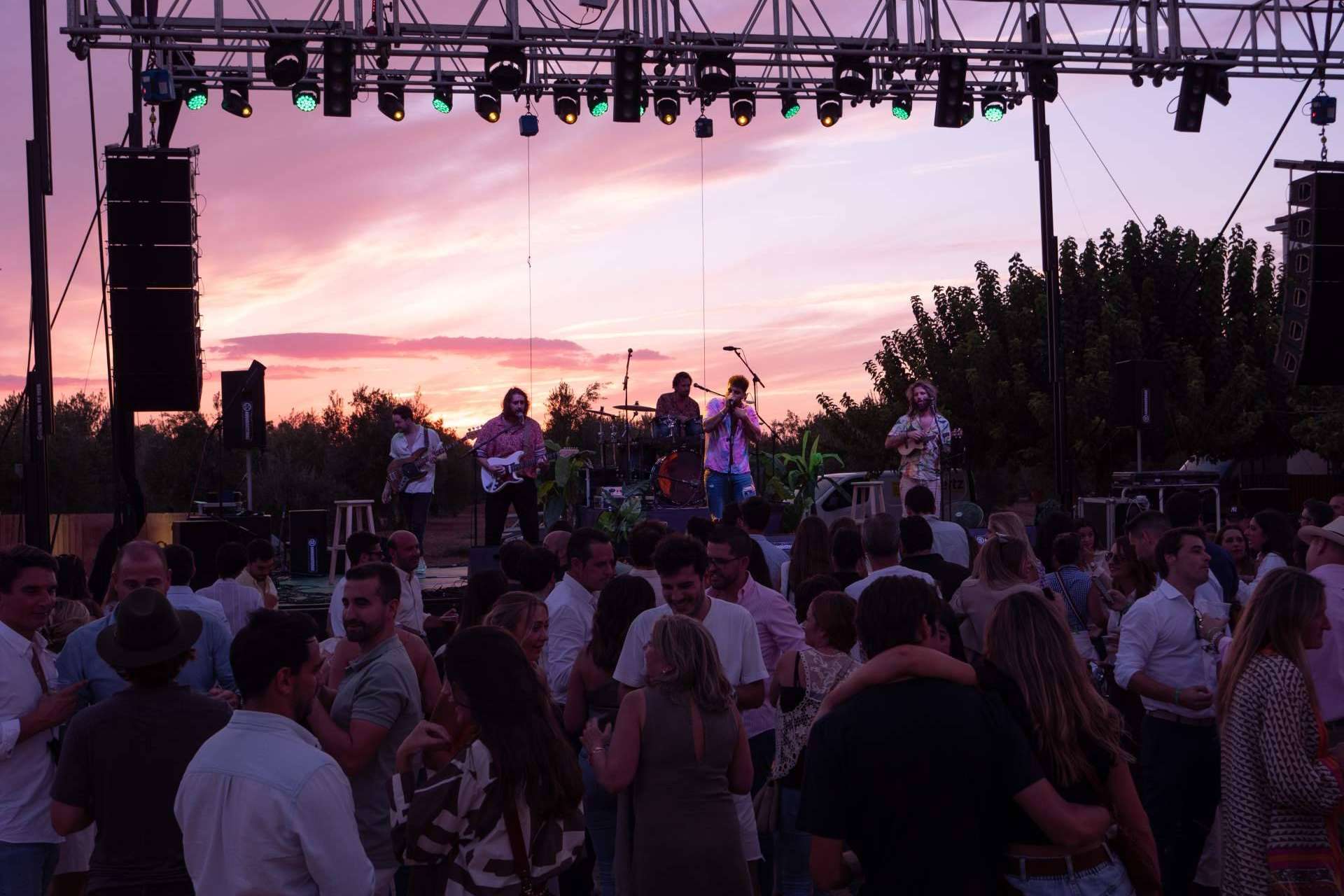 Para celebrar la cultura del aceite, el festival de Jaén III Tardeo entre Olivos