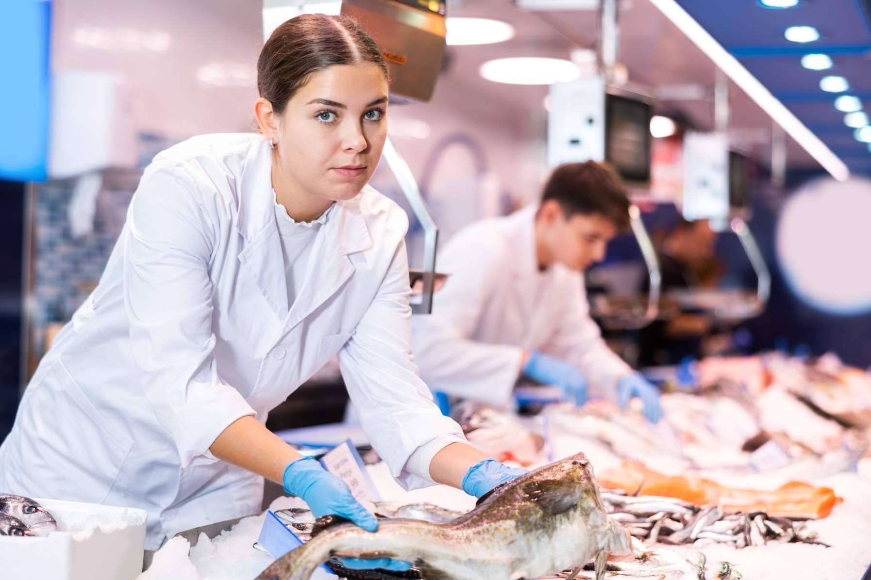 ¿Dónde encontrar una variedad de pescados y mariscos en Ceuta y Algeciras? Pescadería Younes Ceuta