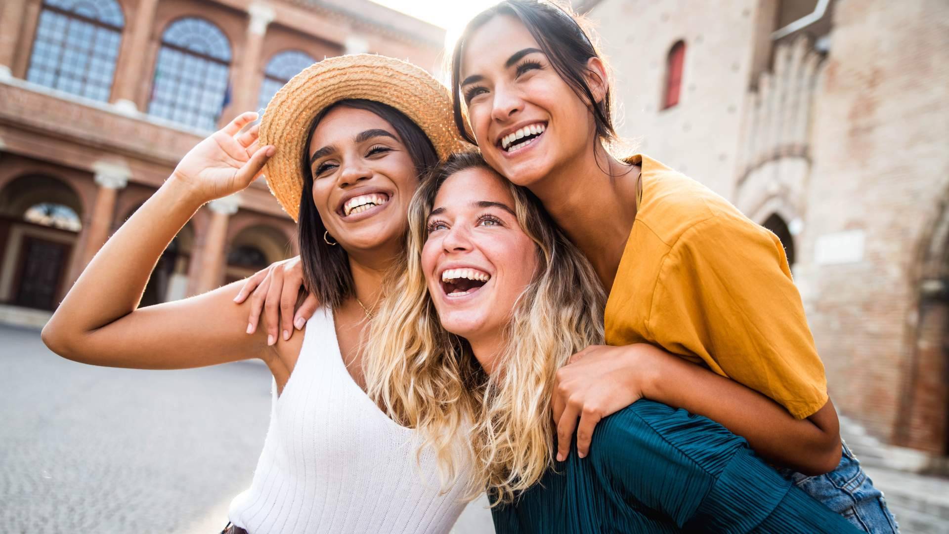 Herramientas y beneficios de hacer campañas con influencers