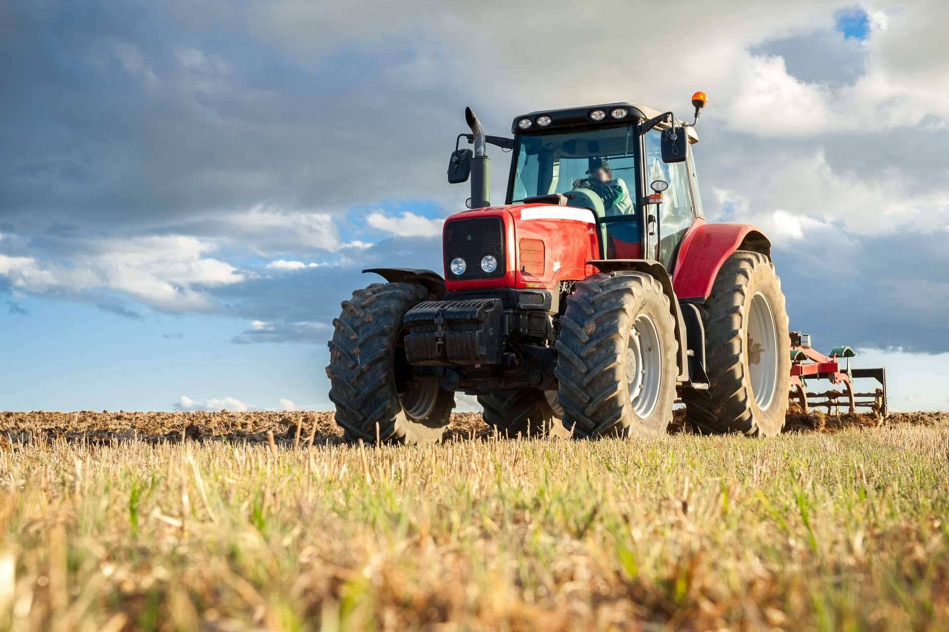 Maquinaria agrícola económica y de calidad de la mano del Grupo Sesla
