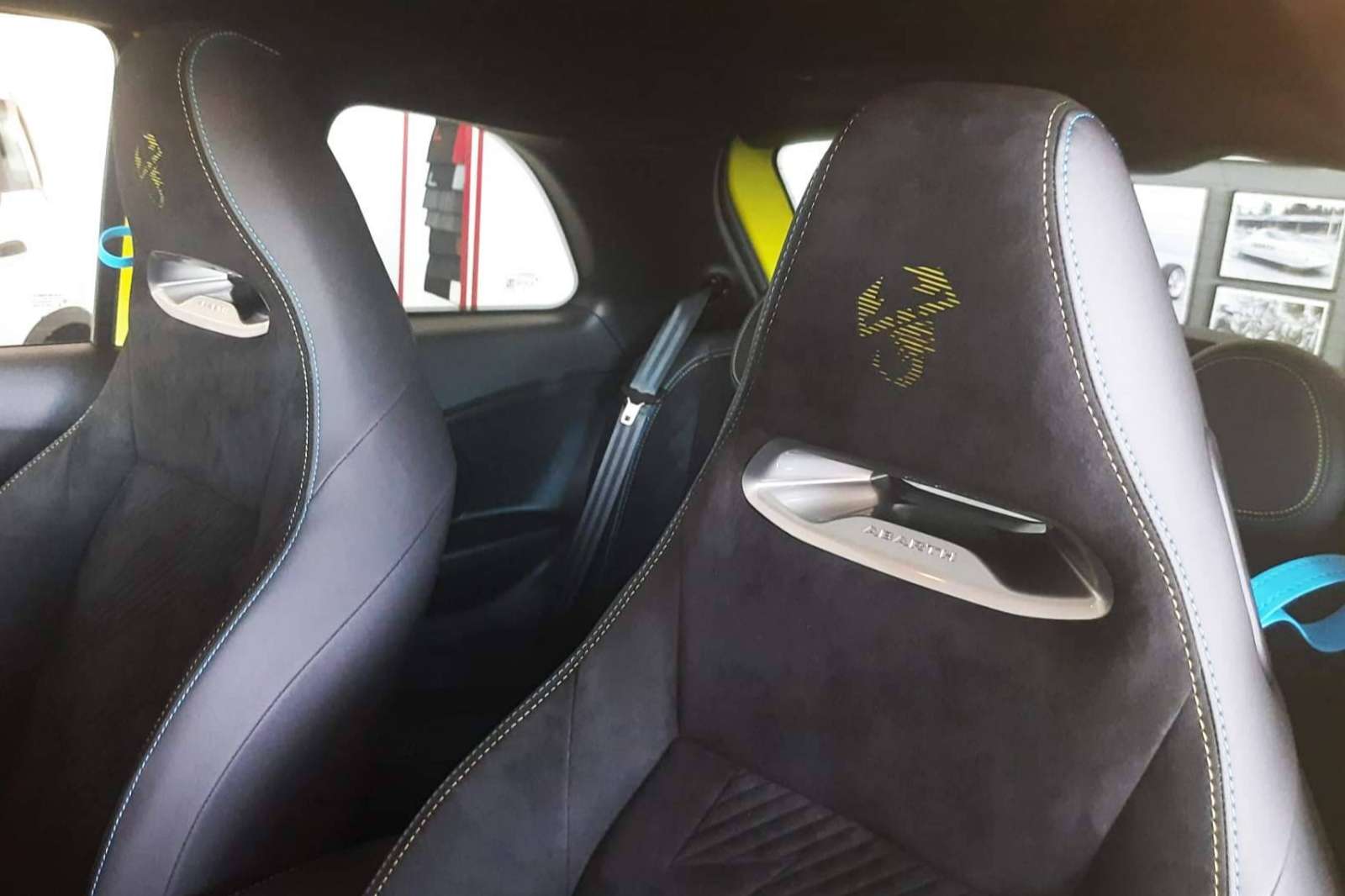 Ascauto ofrece en Madrid el Abarth 500e, impulsando la electrificación