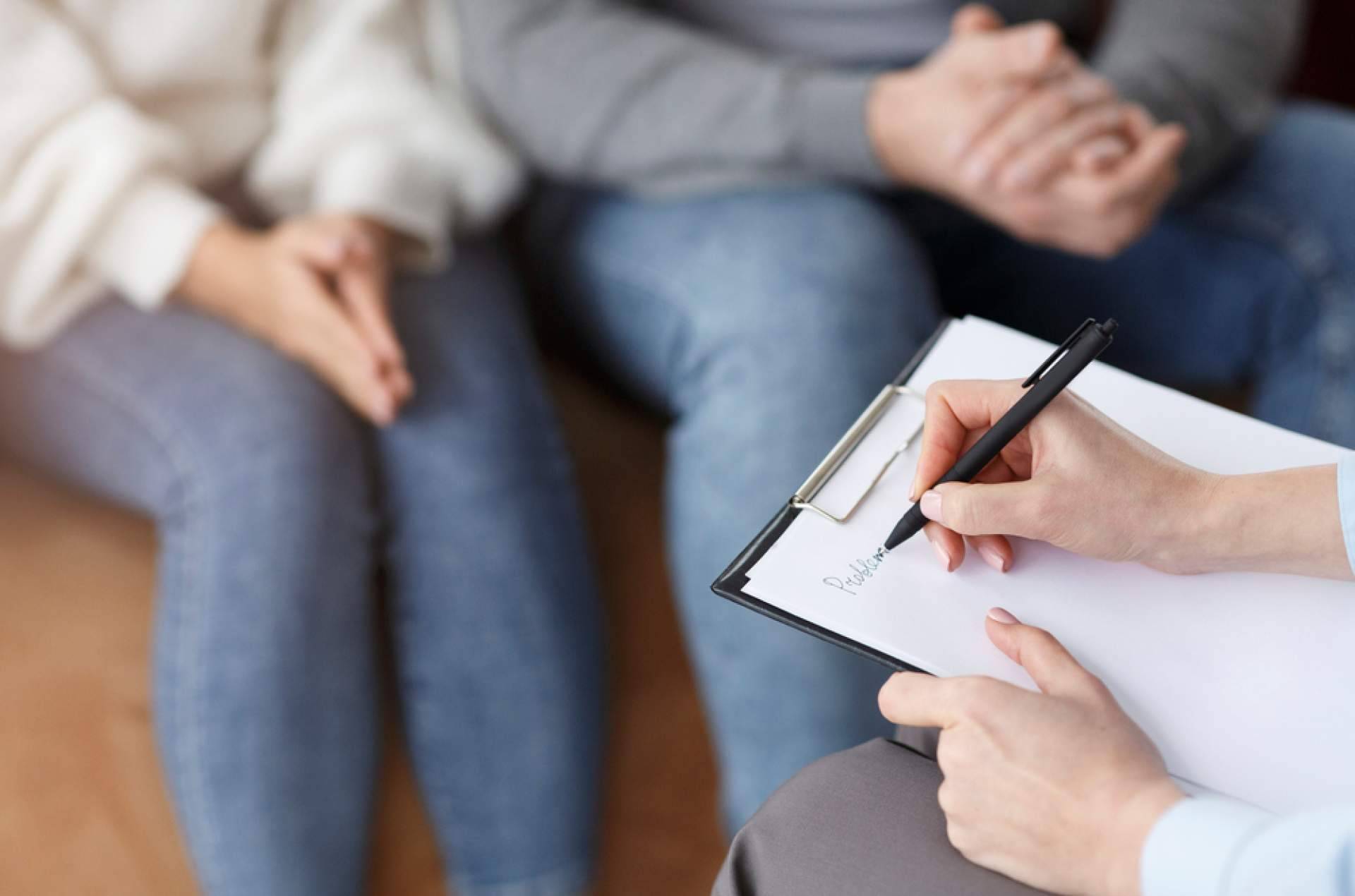 La terapia de pareja de Psicopartner para solucionar los problemas que aparecen en las relaciones durante el verano