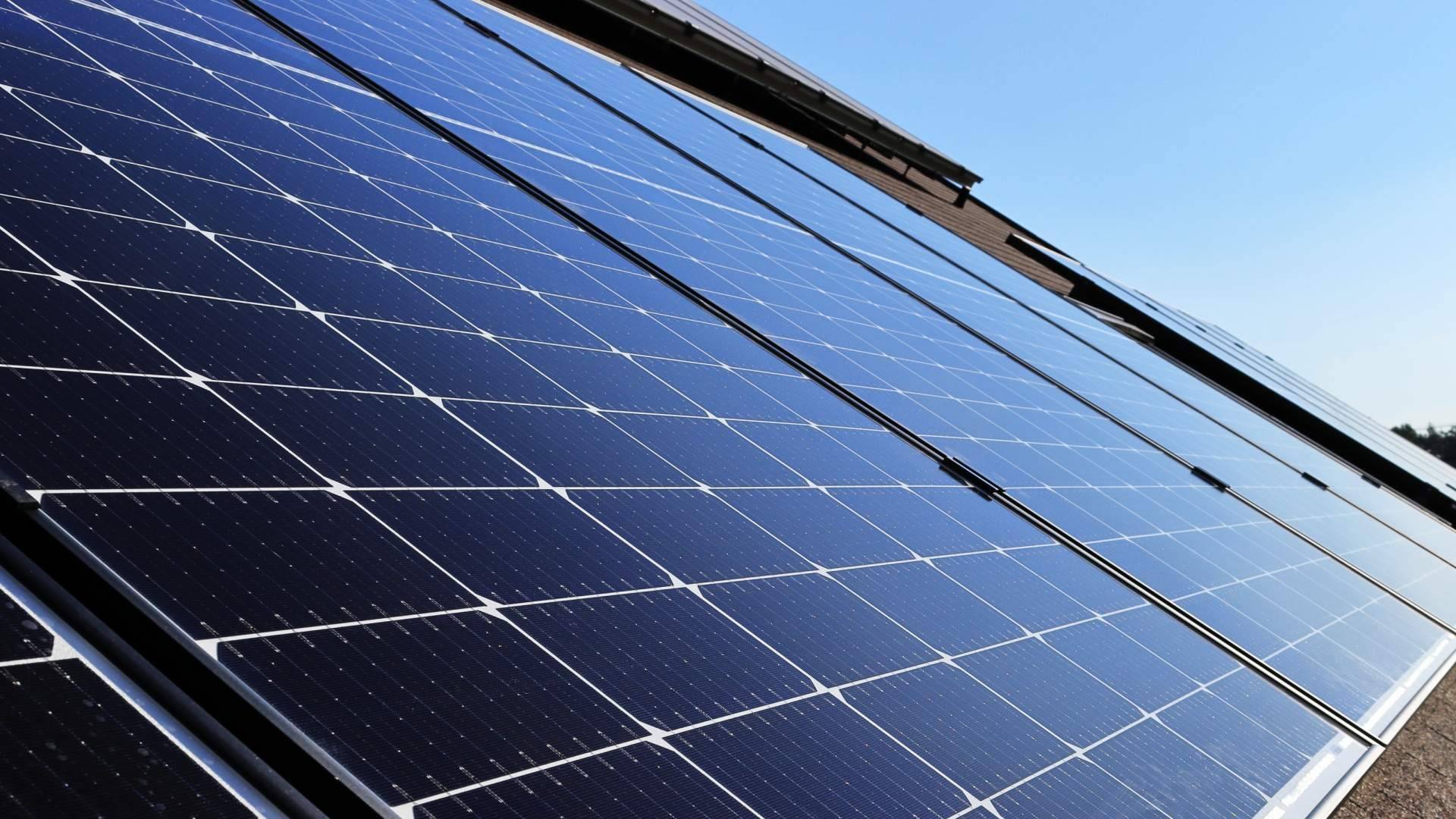 El rendimiento placas solares, de la mano de Multienergía Verde