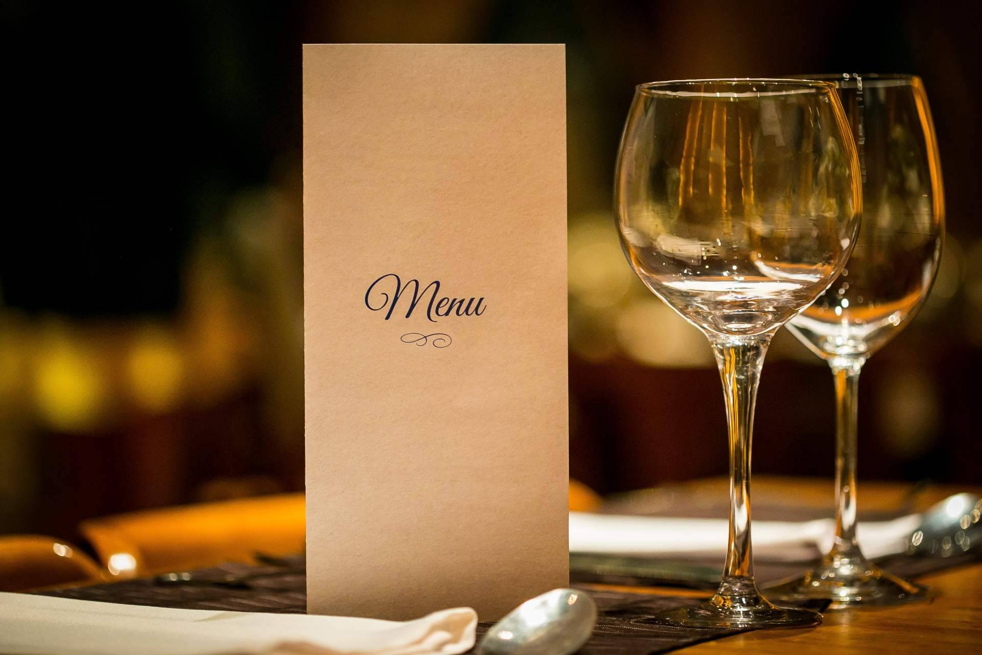 Hacer carta restaurante personalizada gracias a MenuMaker