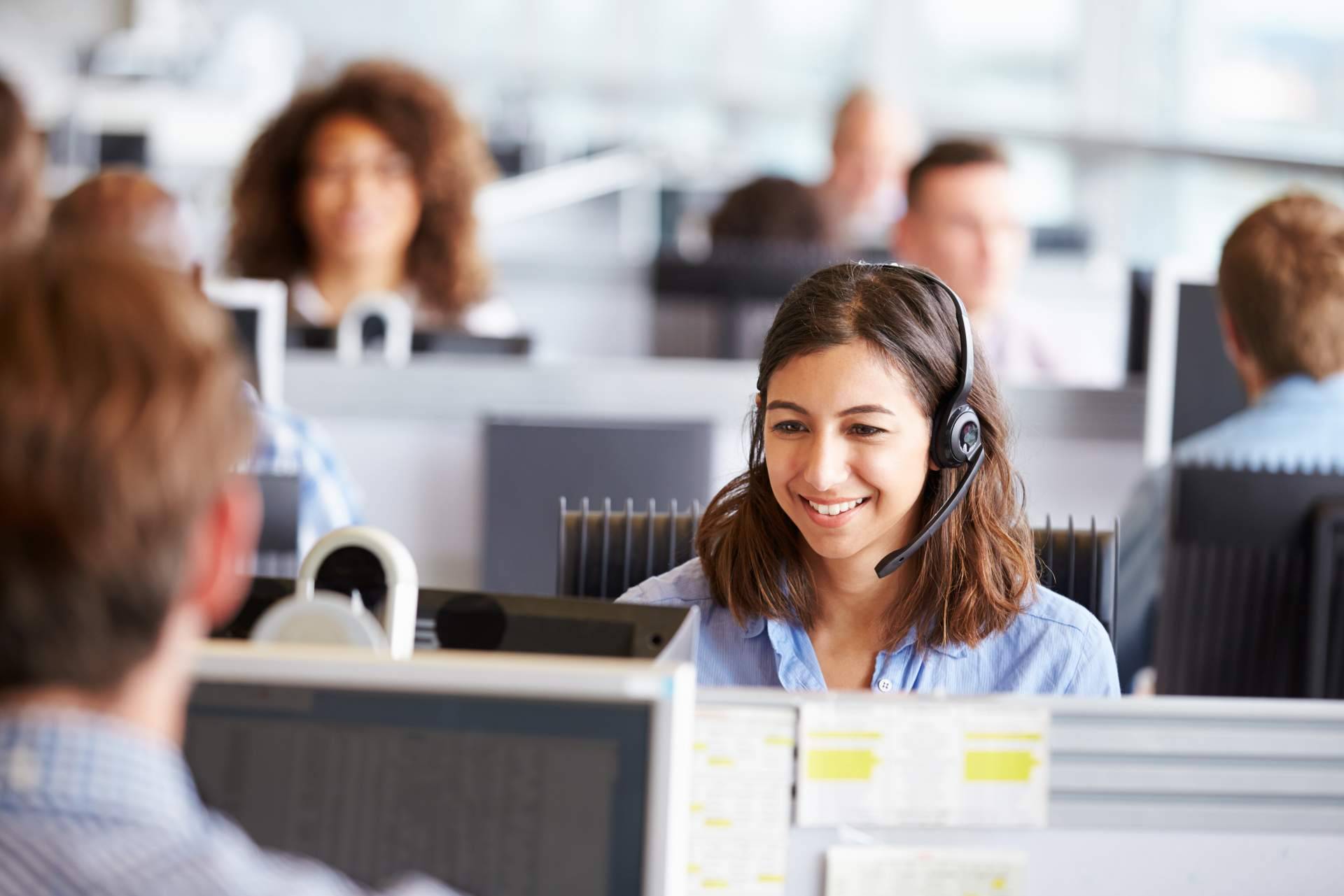 La Inteligencia Artificial ha irrumpido como una herramienta que promete revolucionar los call centers. Análisis de las llamadas en tiempo real y mejora de los procesos de ventas