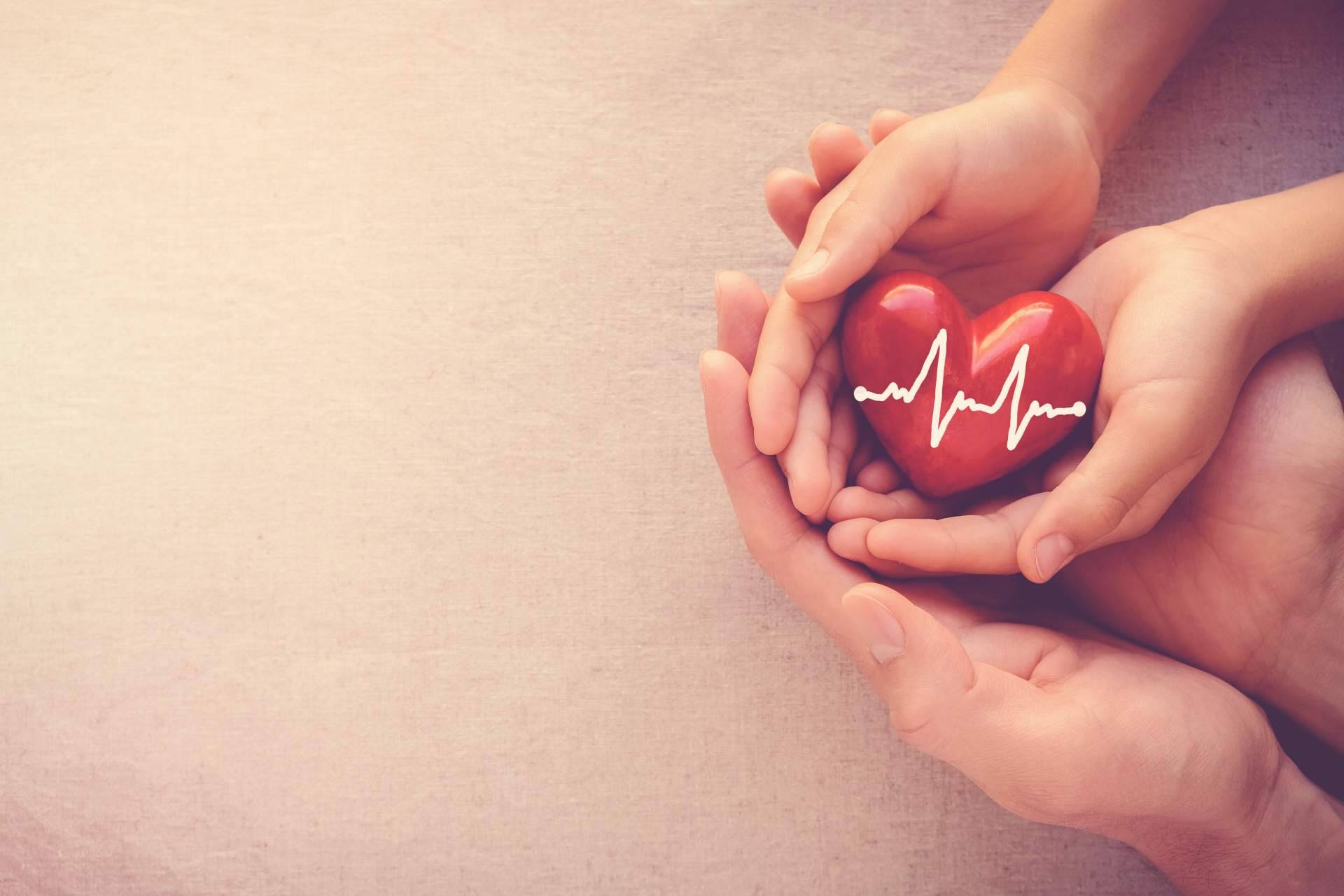 Contratar un seguro de salud Adeslas con Paradigma XIII Mediación