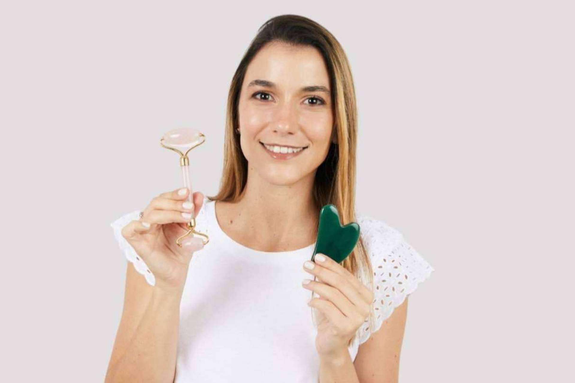 Reducir hinchazón facial, arrugas y flacidez con yoga facial