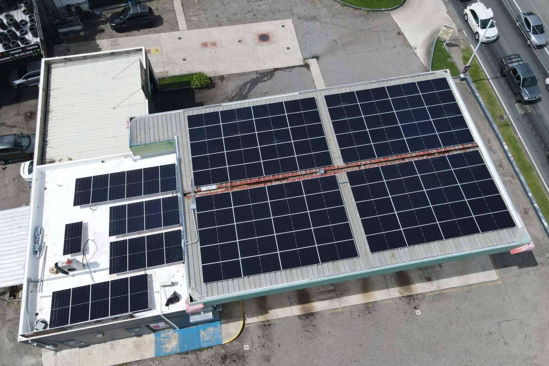 reSOLient y su proyecto solar en las gasolineras Puma y Texaco