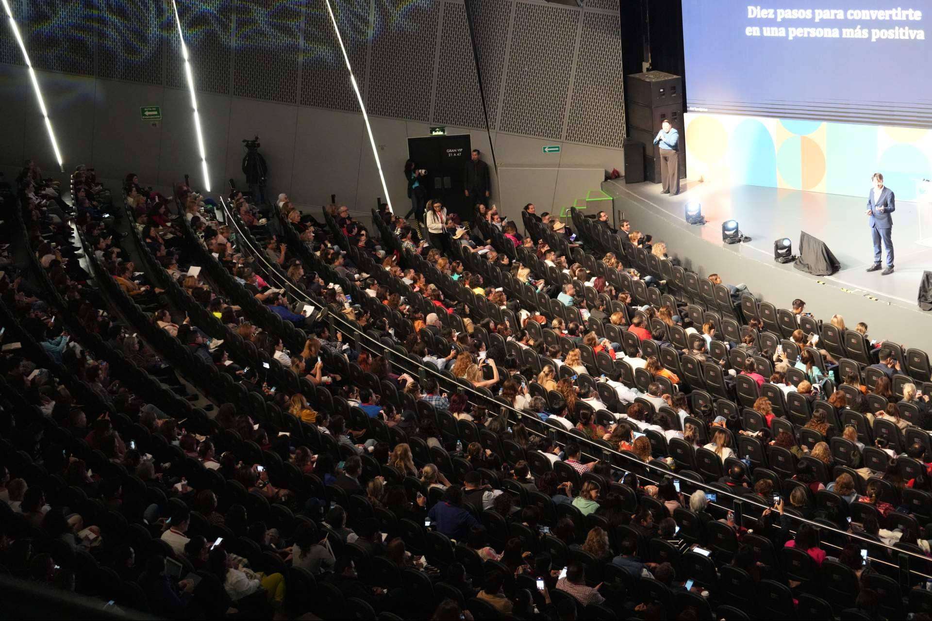 La conferencia sobre habilidades sociales de Fernando Pena, viral con más de medio millón de visualizaciones
