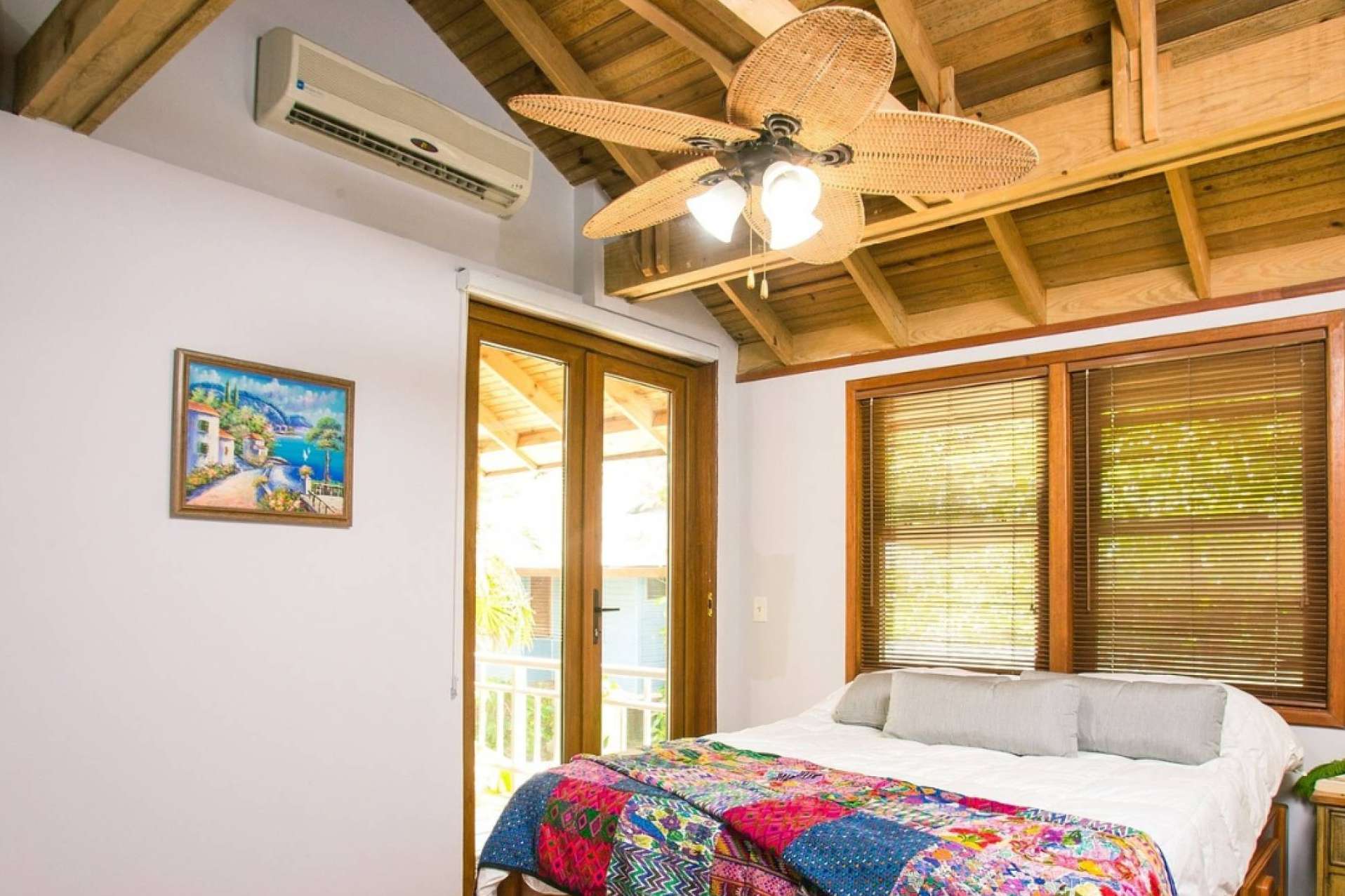RuralZoom ofrece información directa y completa sobre casas rurales y actividades turísticas para escapadas idóneas