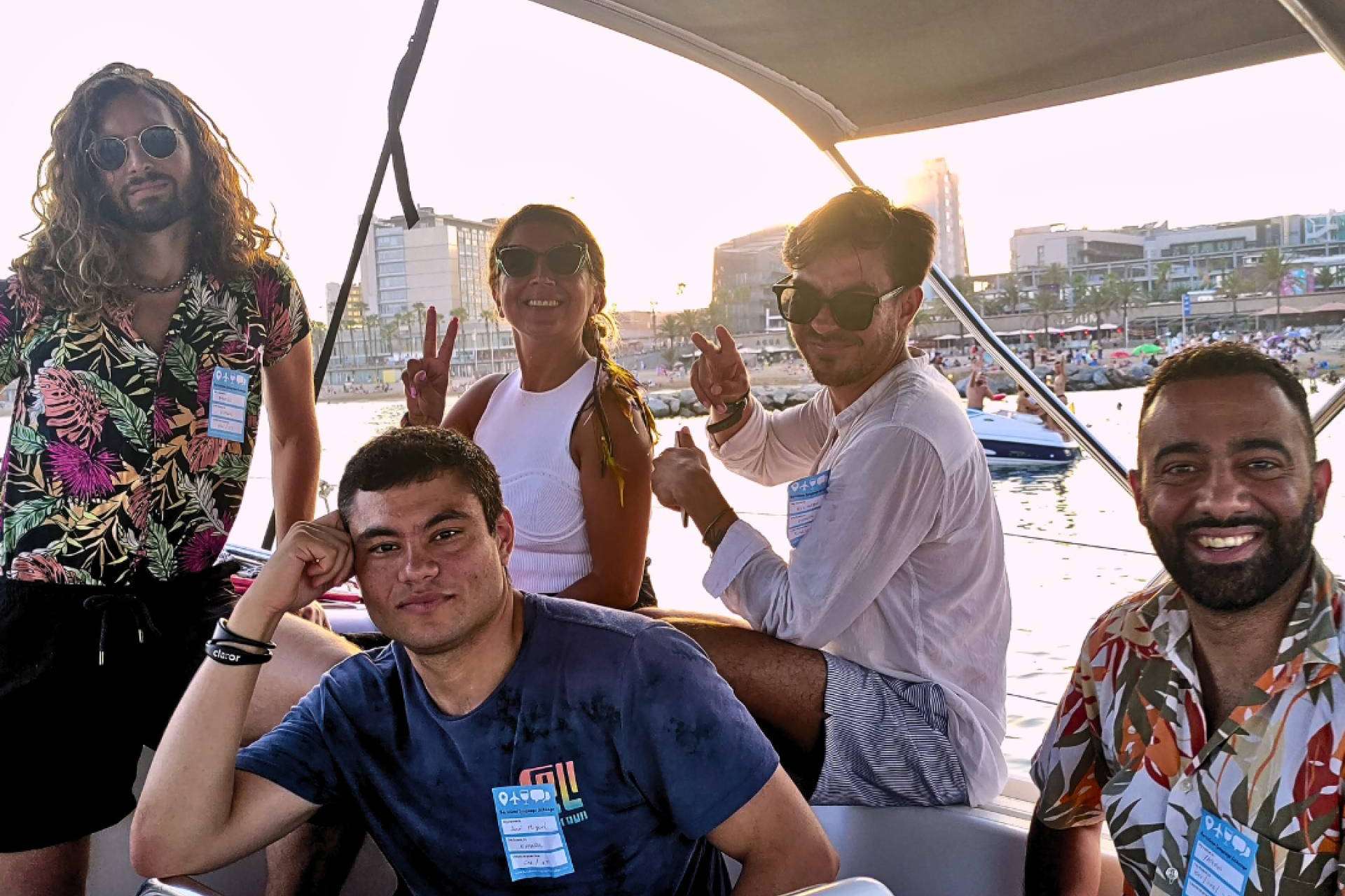 Practicar idiomas mientras se disfruta del mar y el sol del verano