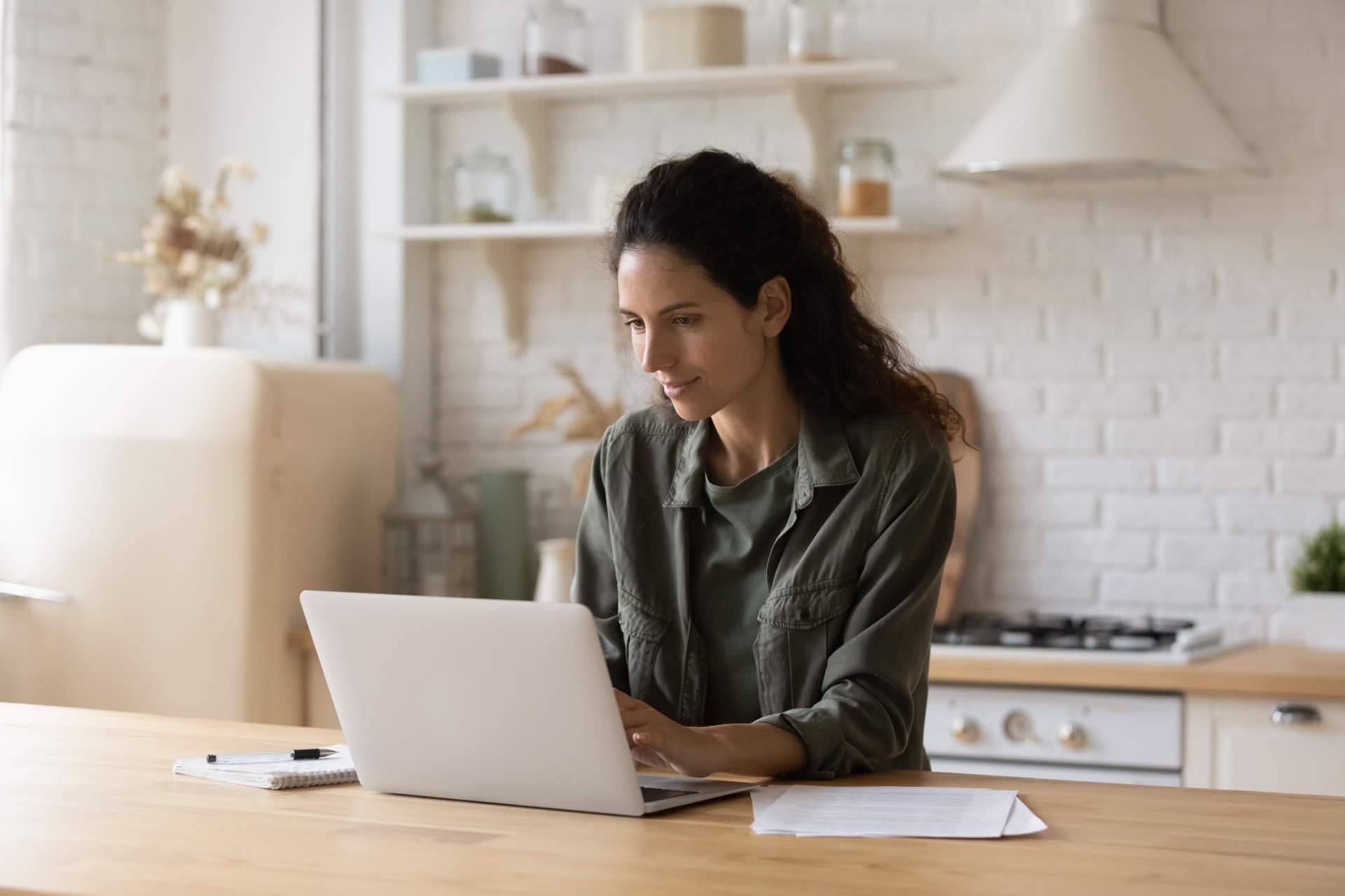 CEAPS ofrece cursos de peritación acreditados en modalidad 100 % online