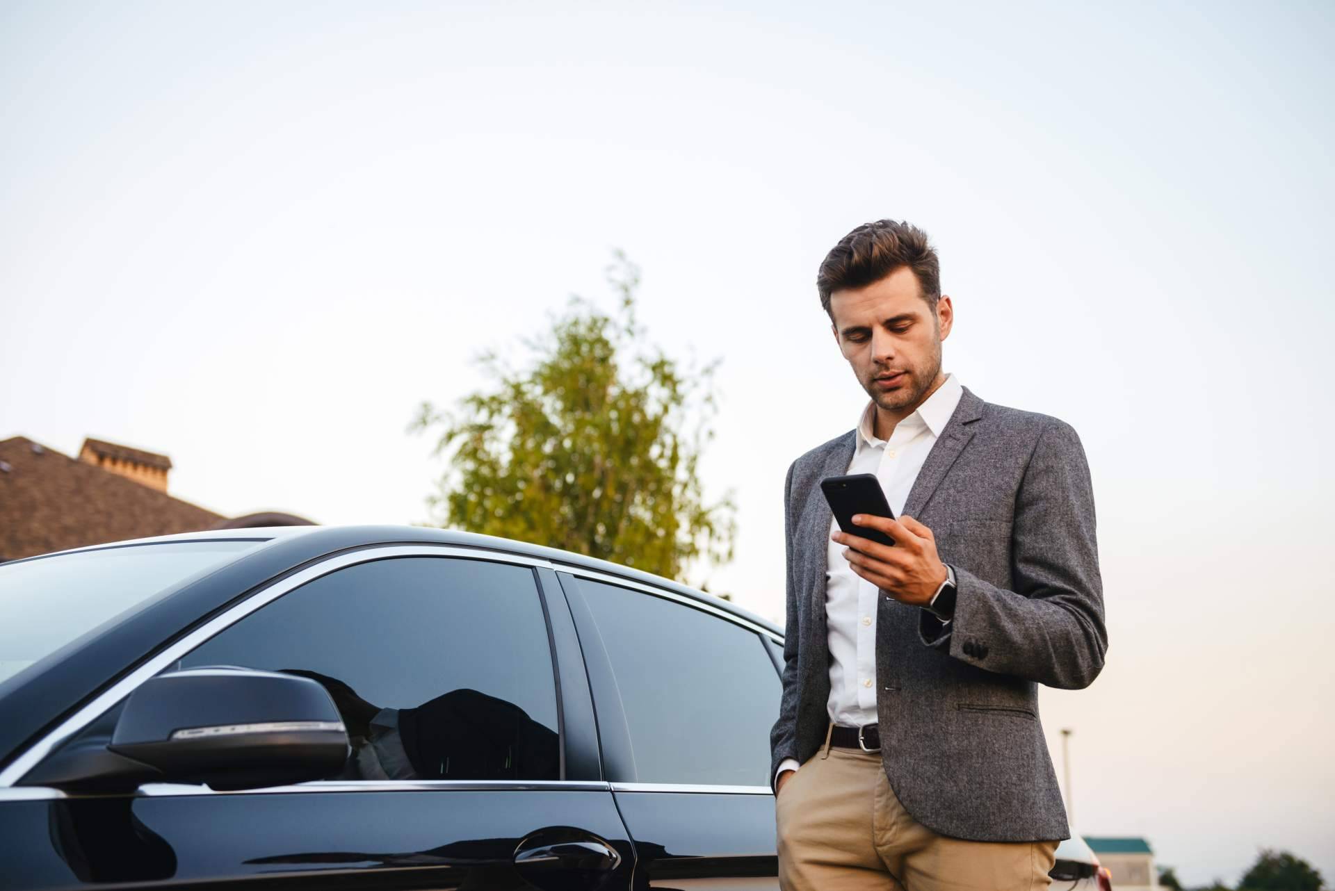 Desgranando el papel de Vamos, el servicio renting de coches online en España