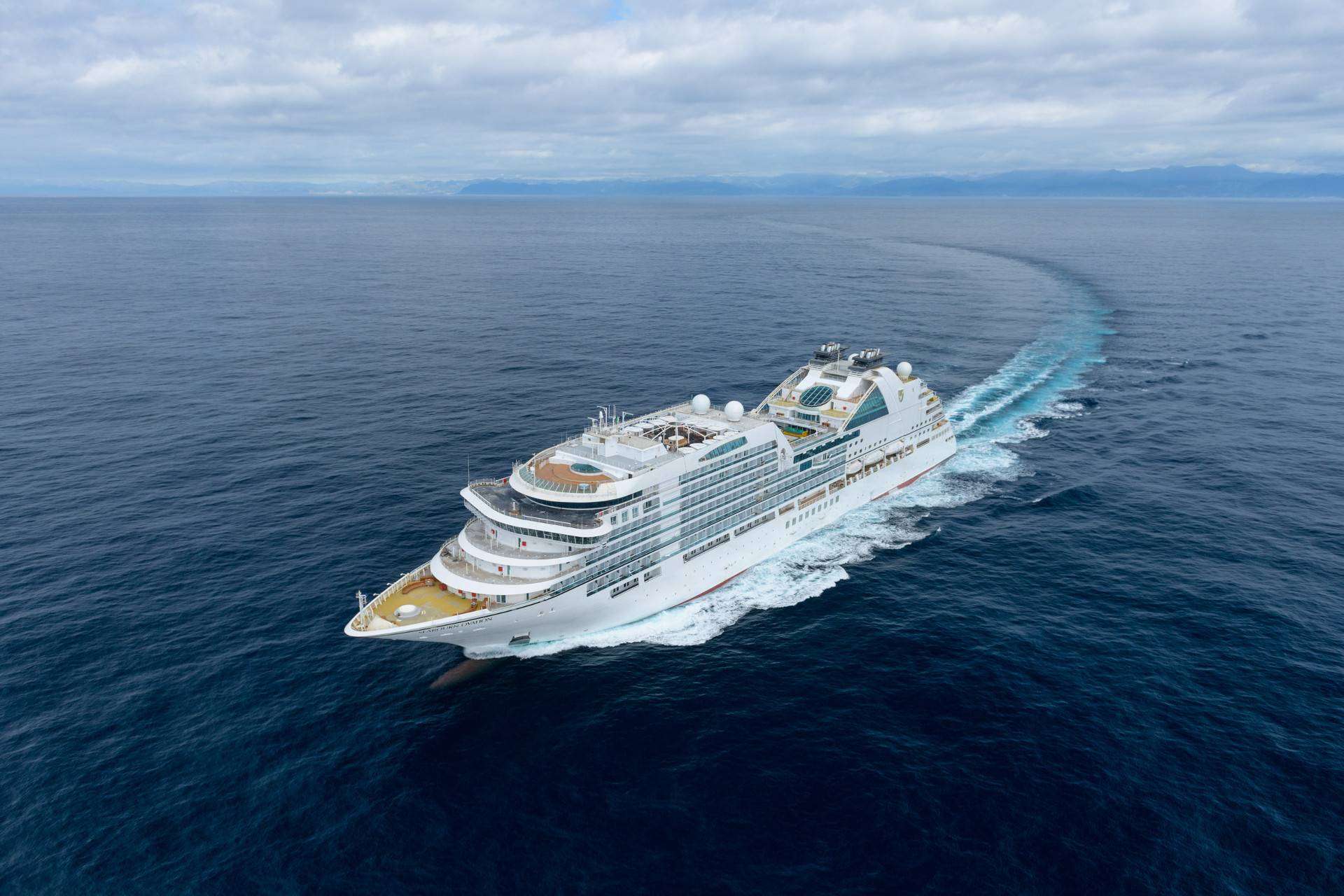 Seabourn ofrece cruceros de lujo para ver el eclipse solar en agosto de 2026
